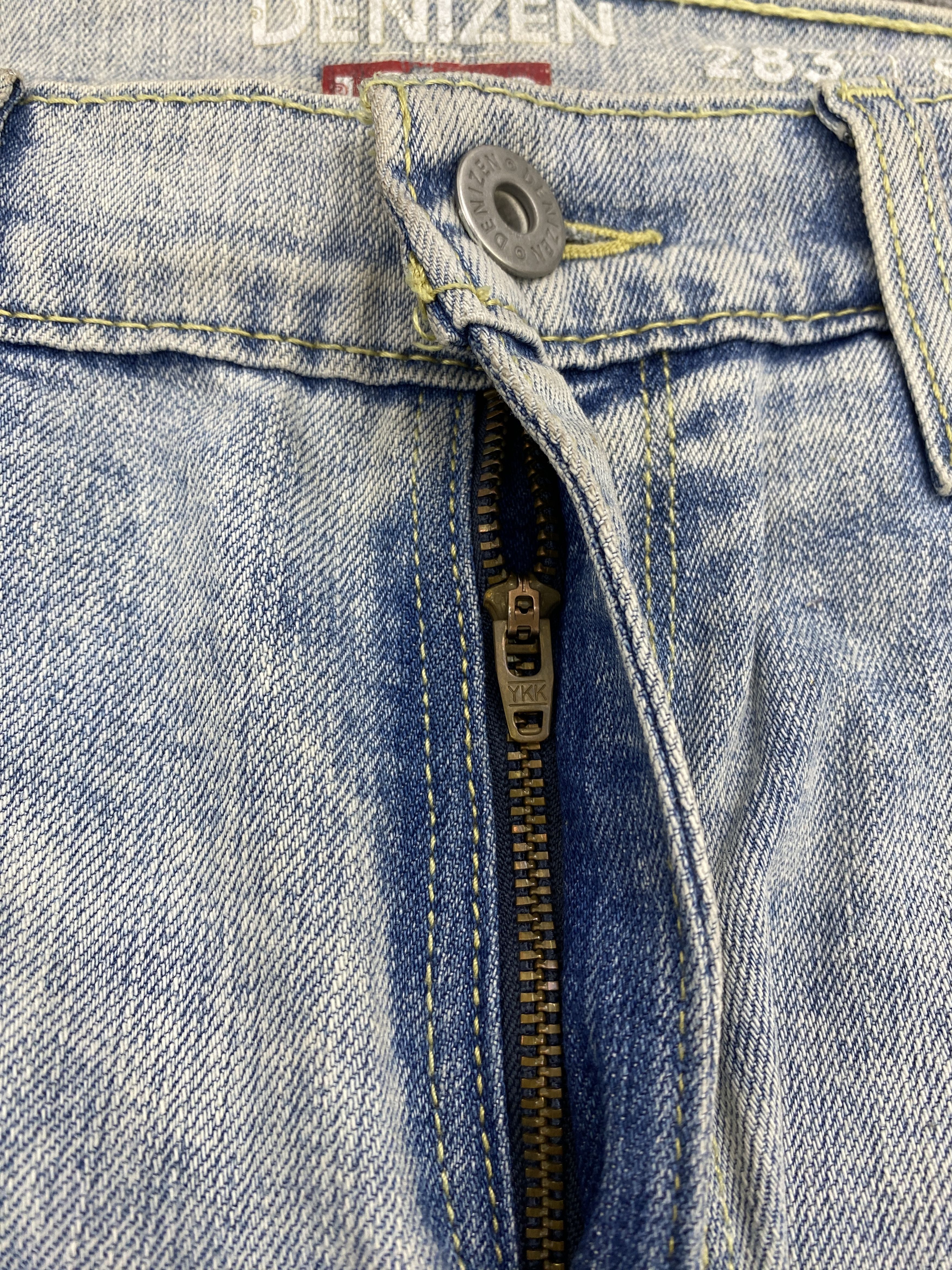 Levi's Vintage Levis 521 Denizen Light Wash Jeans S0030 Size US 34 / EU 50 - 16 Thumbnail