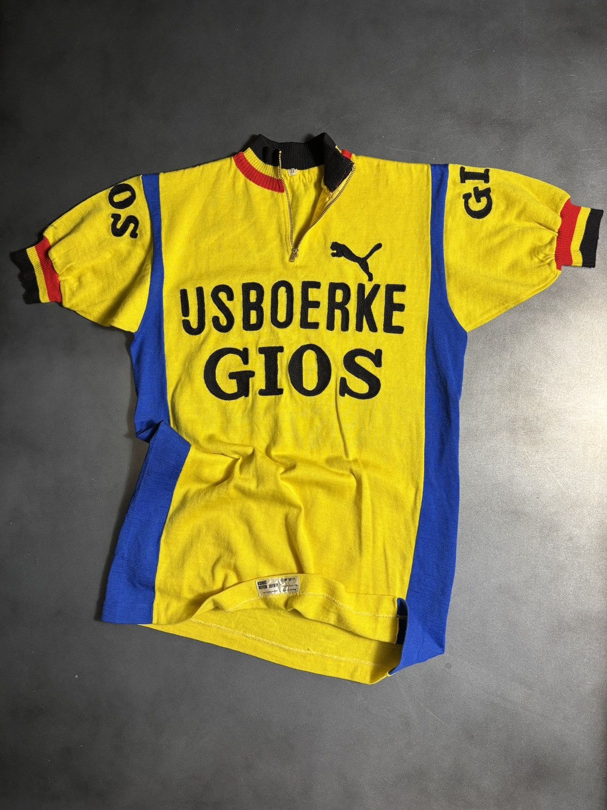Puma 1978 IJsboerke-Gios Cycling Jersey 1970s Vintage Italy Wool Size US S / EU 44-46 / 1 - 1 Thumbnail