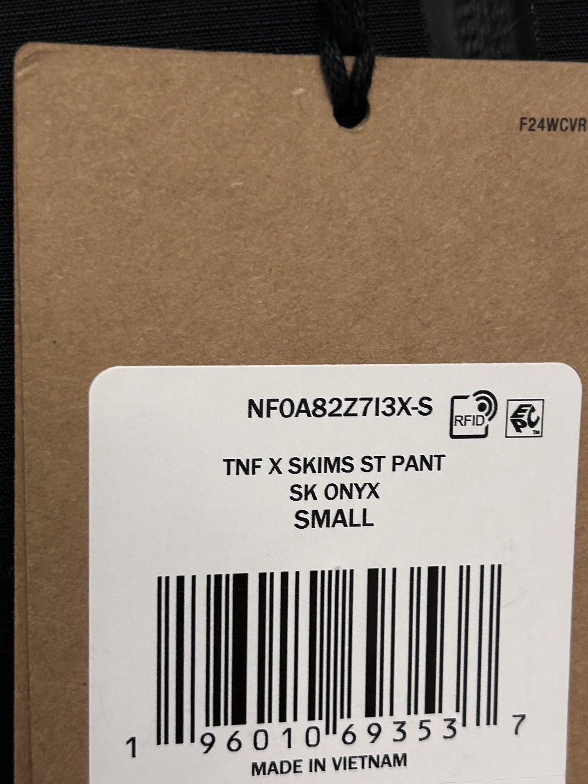 SKIMS × The North Face THE NORTH FACE X SKIMS W SEAM TAPE PANT Sk Onyx small New Size 27" / US 4 / IT 40 - 4 Thumbnail