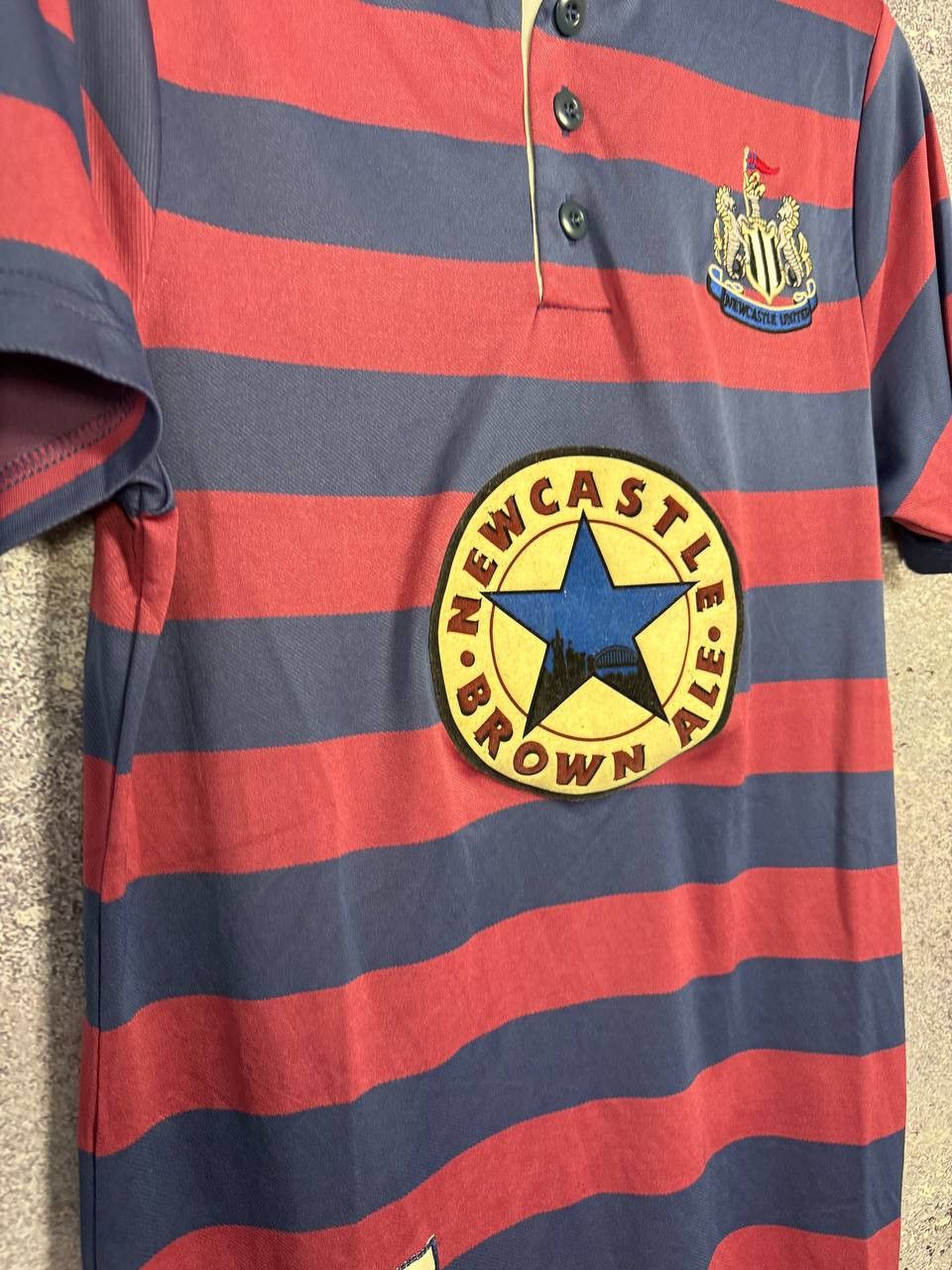 Vintage 90's Vintage Newcastle United 1995/96 Away Fan Jersey Size US S / EU 44-46 / 1 - 7 Thumbnail