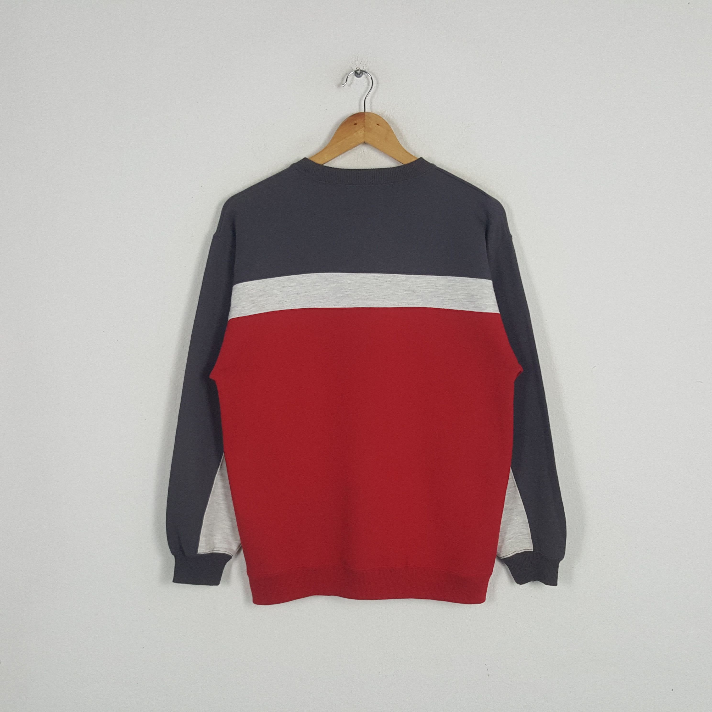 Maui and Sons × Vintage Vintage Maui and Sons Surfing Style Sweatshirt Size US S / EU 44-46 / 1 - 3 Thumbnail