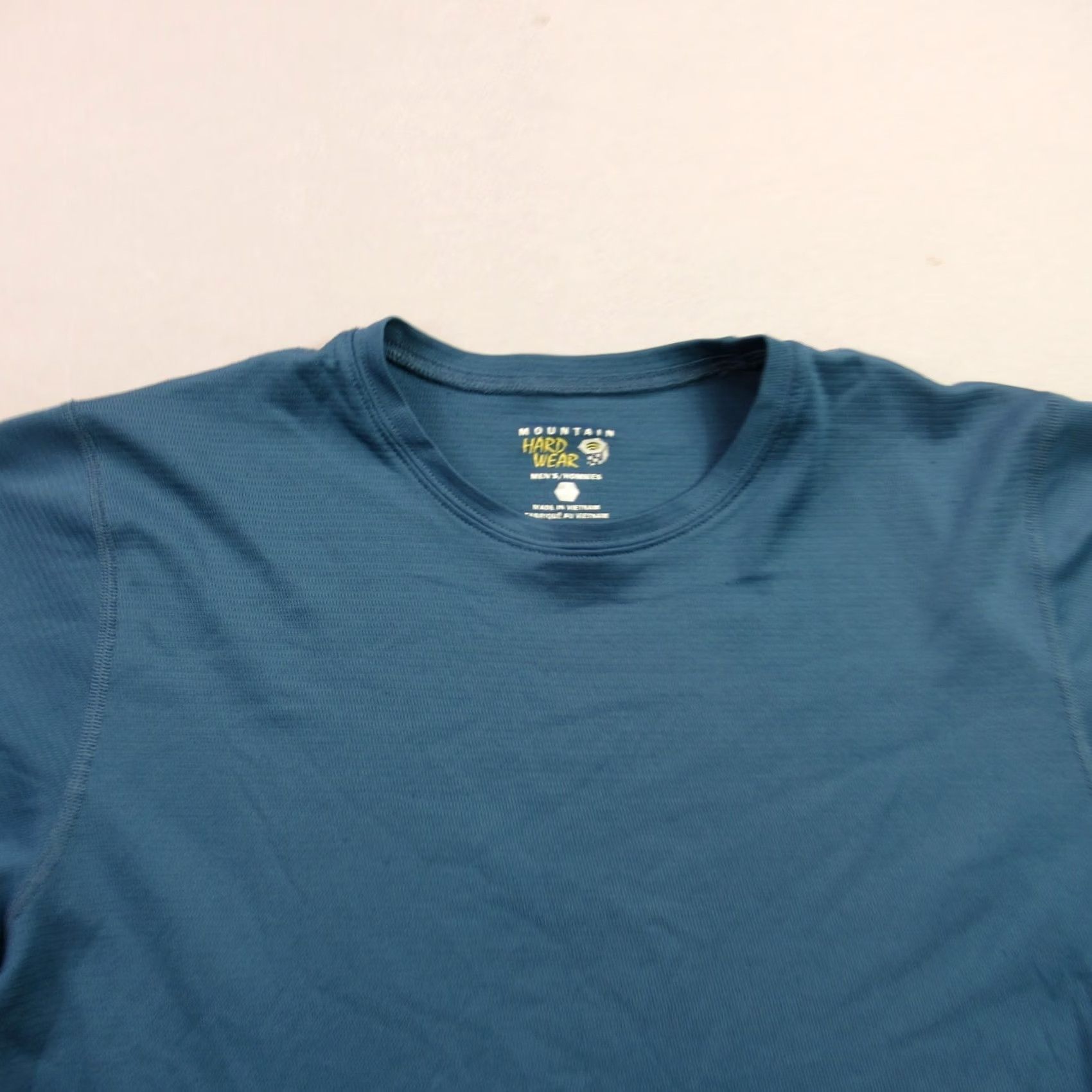 Mountain Hardwear Mountain Hardwear Shirt Mens Medium Short Sleeve Casual Crew Neck T-Shirt Blue Logo Outdoors All Seasons Regular Fit Summer Spring Fall Mens Size US M / EU 48-50 / 2 - 3 Thumbnail