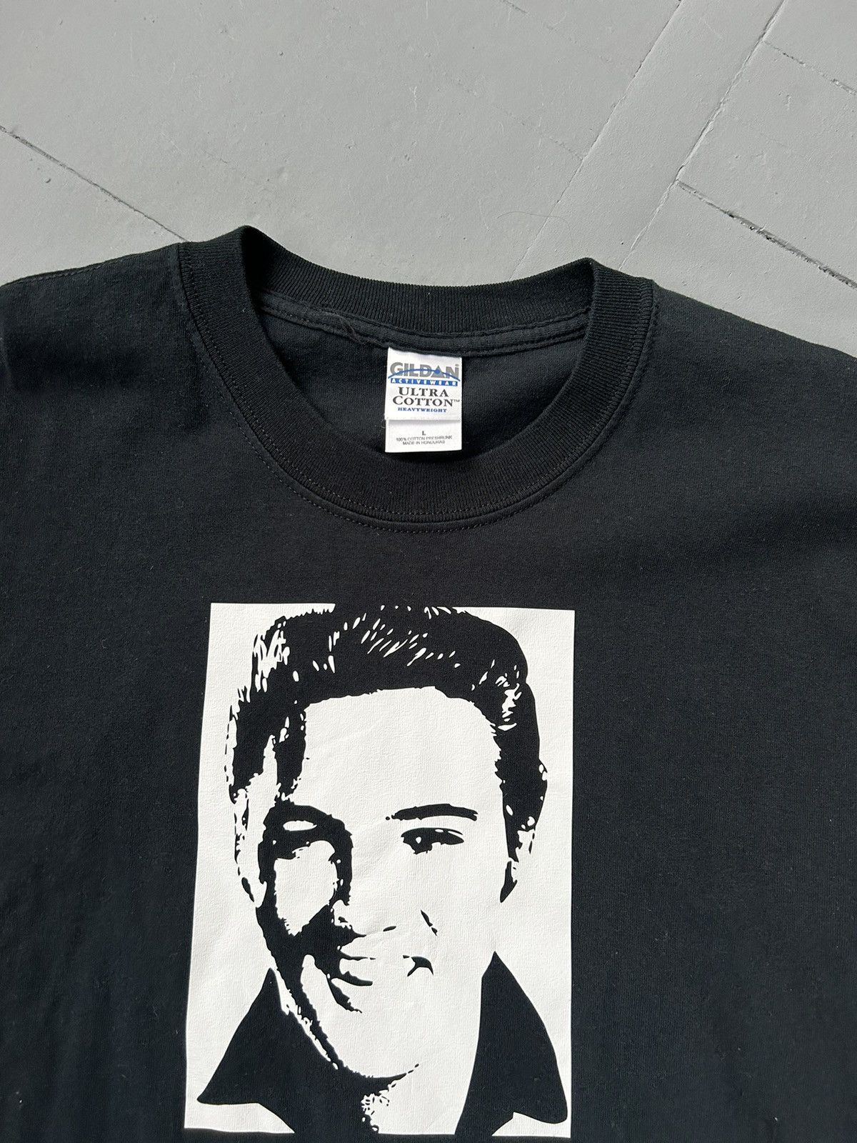 Band Tees × Gildan × Vintage Elvis Presley T-shirt vintage Size US L / EU 52-54 / 3 - 4 Thumbnail