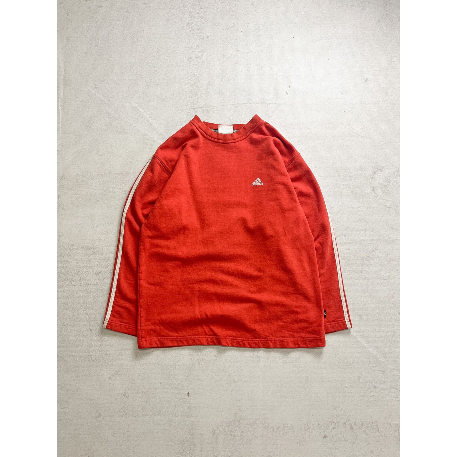 Adidas Vintage 90s Adidas Red Crewneck Sweatshirt - Women's Medium Size M / US 6-8 / IT 42-44 - 1 Thumbnail