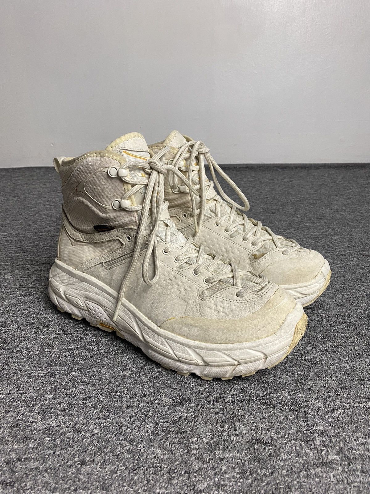 Hoka one one x Opening Ceremony Tor Ultra High