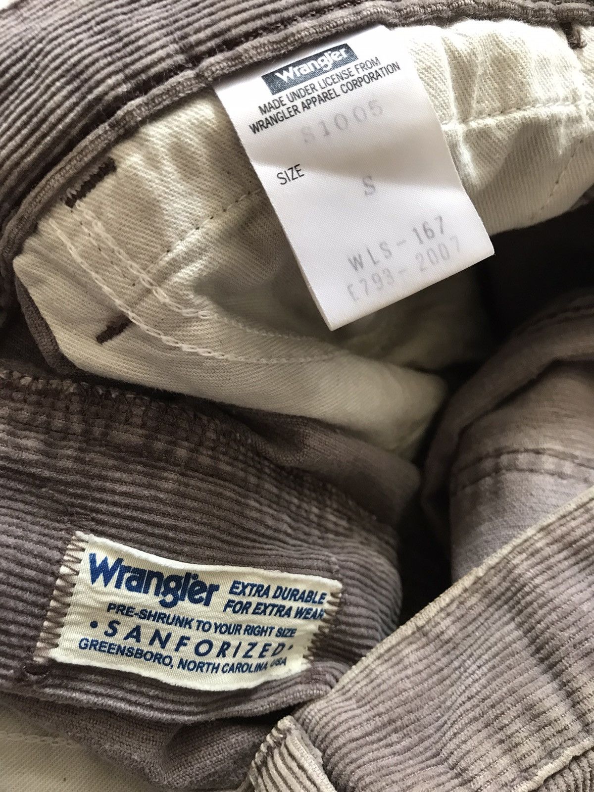 Japanese Brand × N.Hoolywood × Wrangler WRANGLER X N.HOOLYWOOD DISTRESSED CORDUROY PANTS Size US 31 - 11 Thumbnail