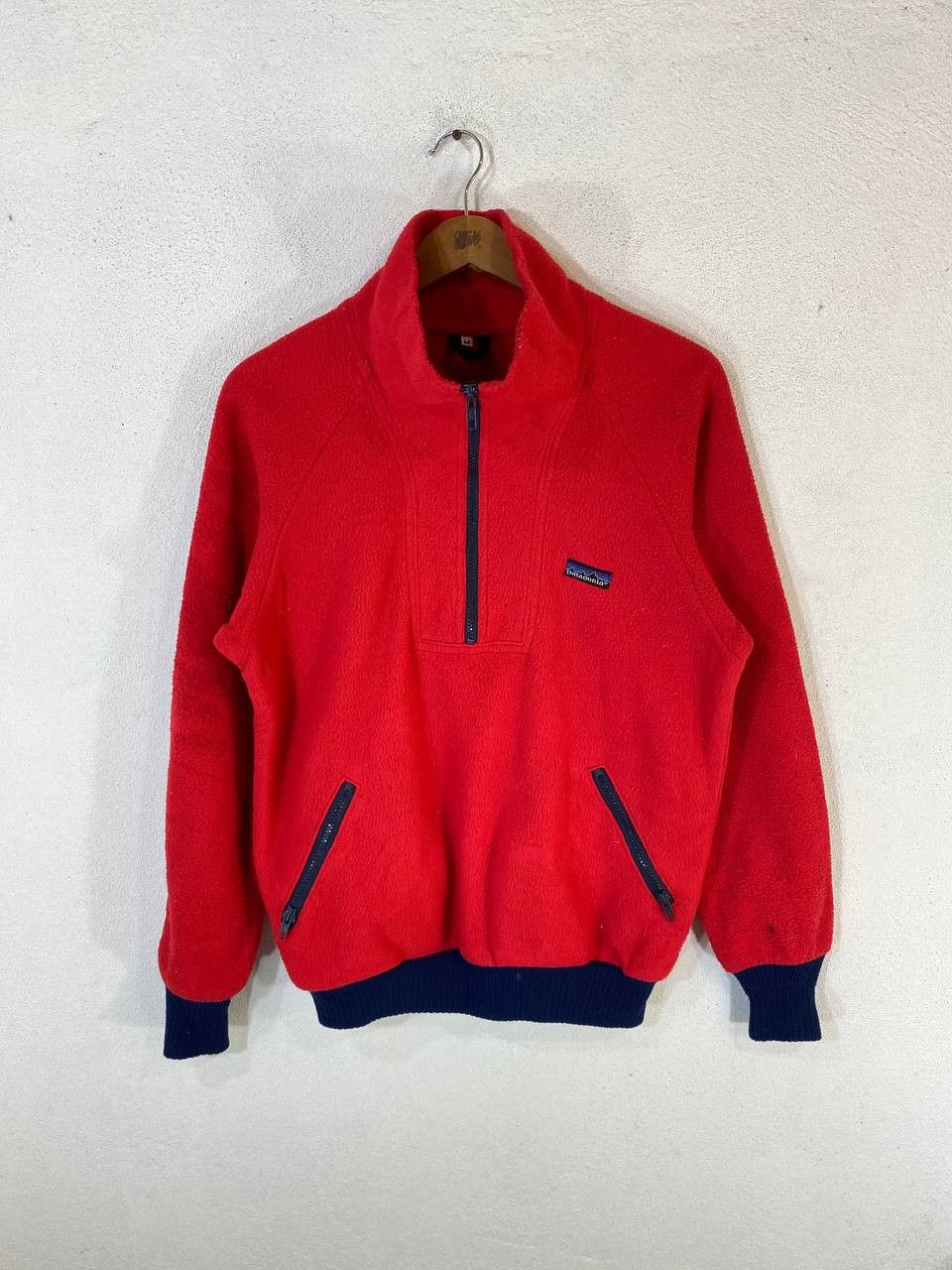 image of Avant Garde x Patagonia Vintage Patagonia Half Zipper Fleece Jacket Nice Design in Red (Size Medium
