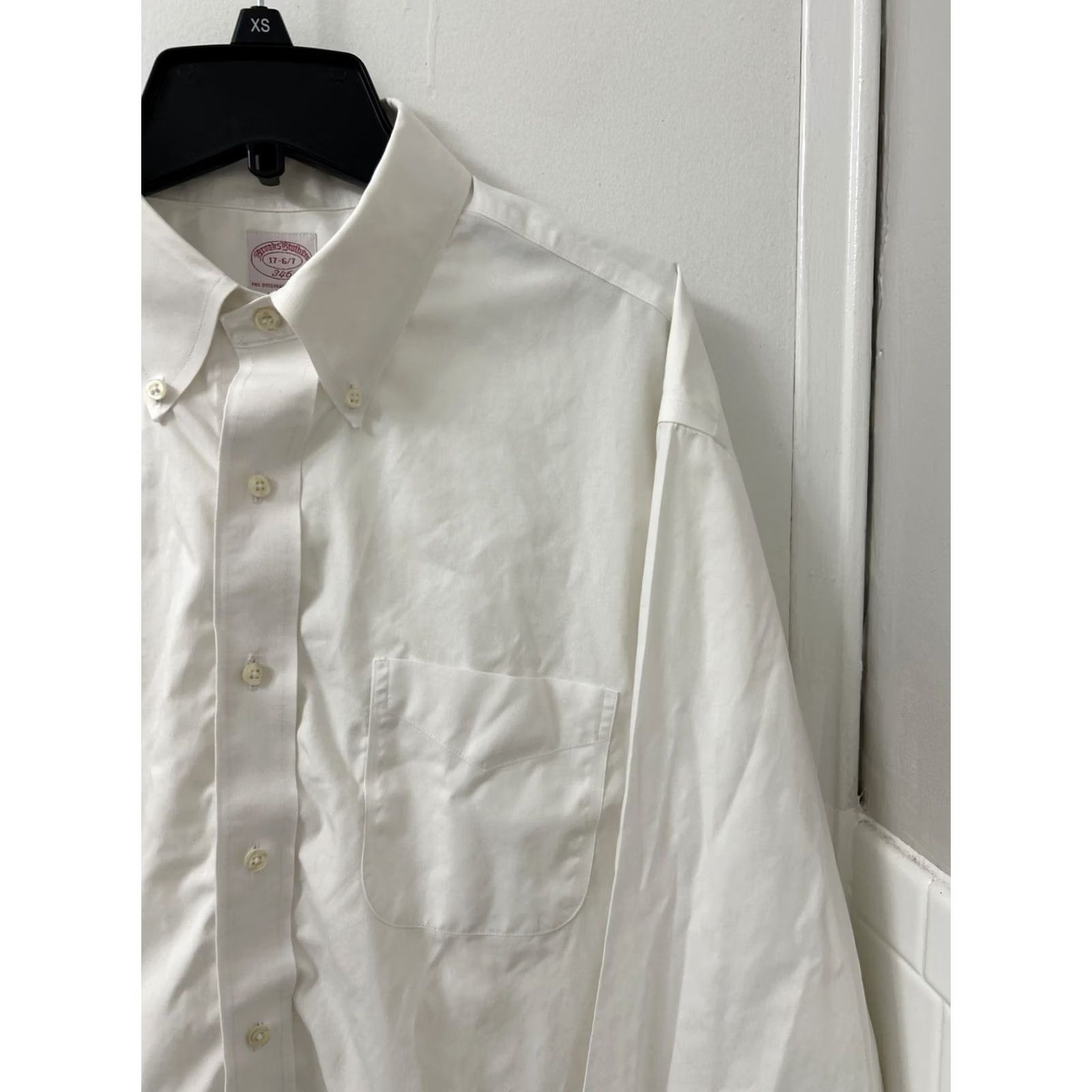 Brooks Brothers Brooks Brothers Original Polo Shirt Mens 17 White Non Iron Button Up L/S Shirt Dress Shirt Regular 100% Cotton Size US XL / EU 56 / 4 - 4 Thumbnail