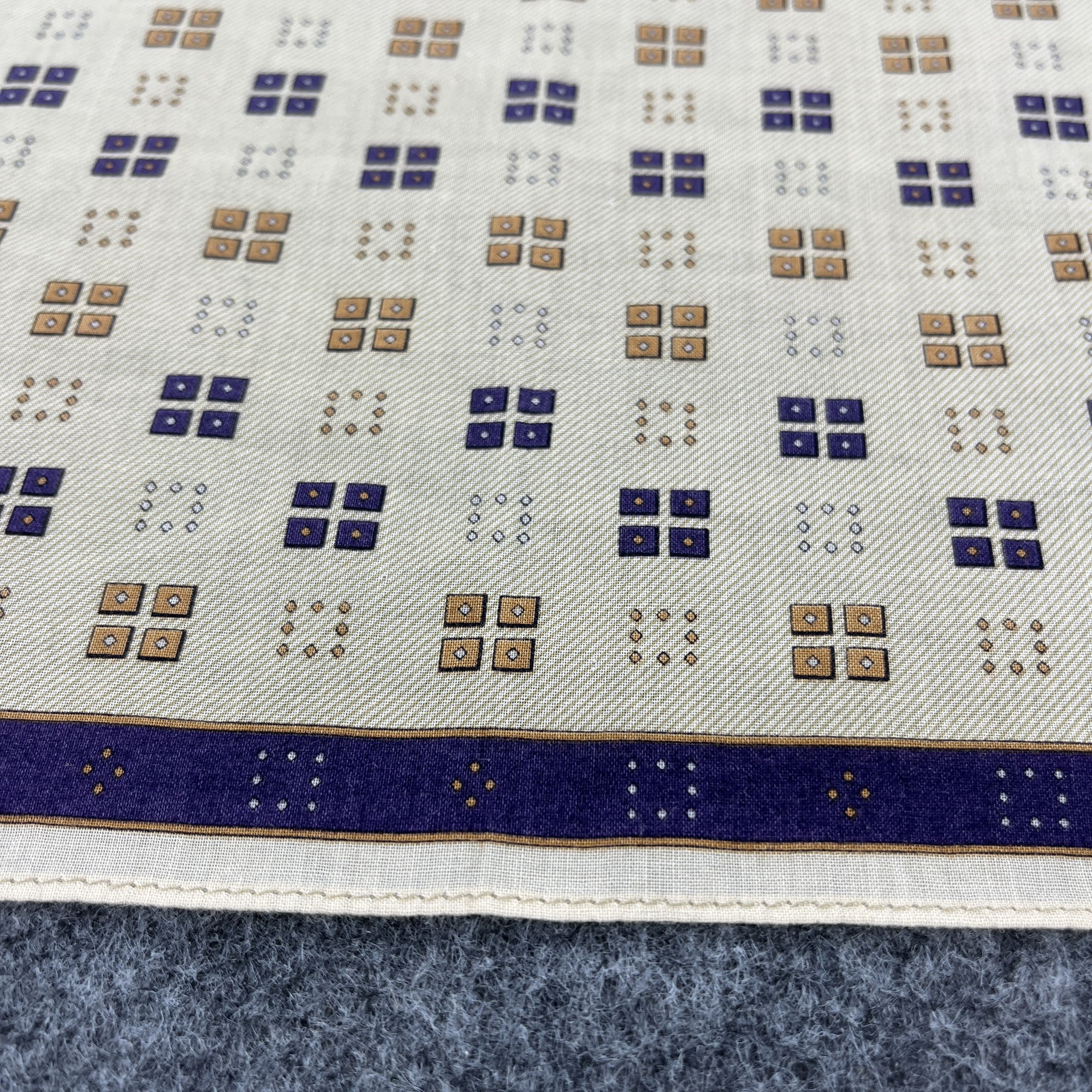 Michiko Koshino Michiko Koshino Handkerchief / Bandana / Neckerchief B525 Size ONE SIZE - 5 Thumbnail