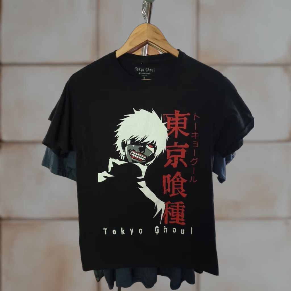 Vintage VINTAGE Tokyo Ghoul Crunchyroll Anime T-shirt Mens Size S Black Shirt Size US S / EU 44-46 / 1 - 1 Thumbnail