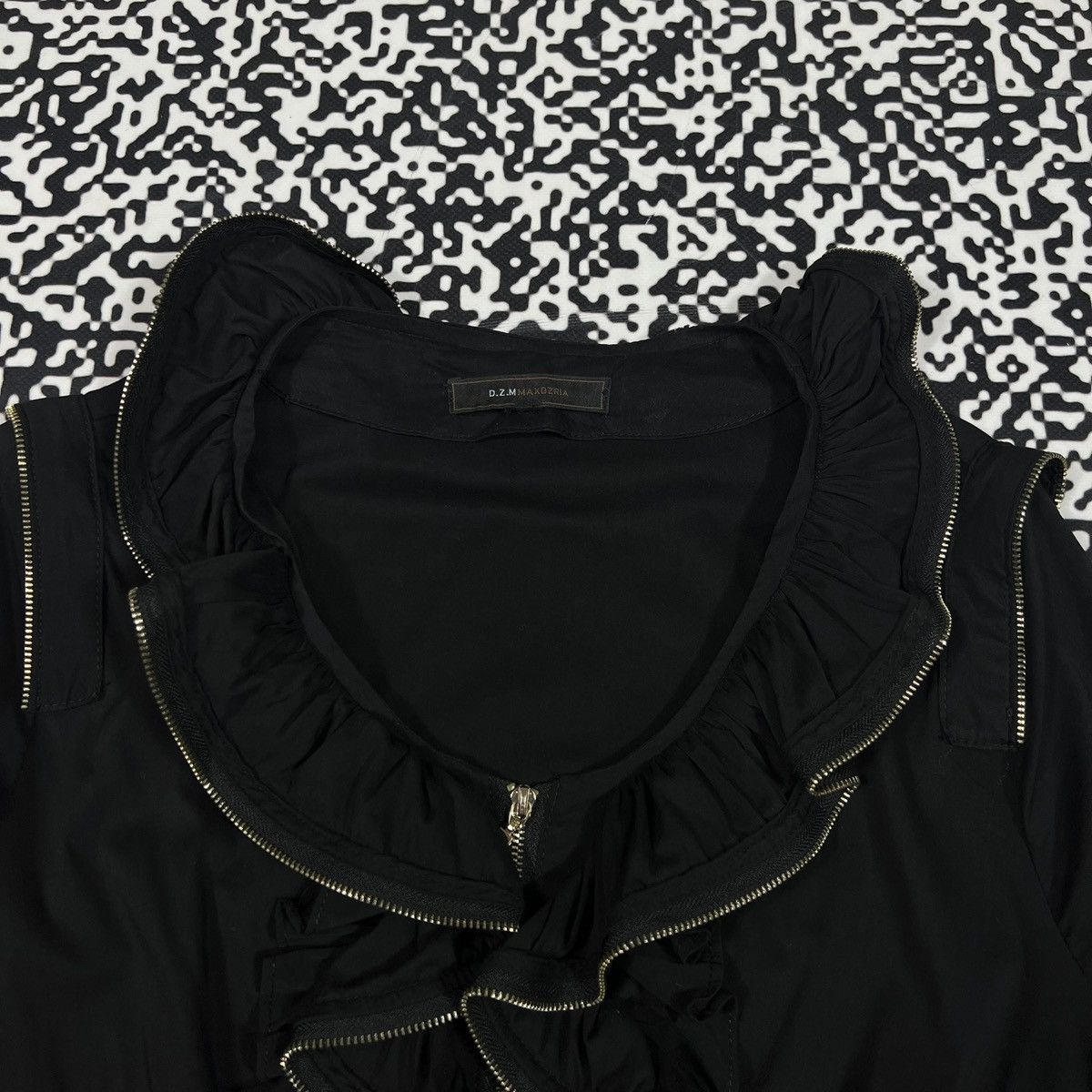 Japanese Brand Vintage Y2K Japanese Zip Asymmetrical Style Blouses Shirt Size M / US 6-8 / IT 42-44 - 8 Thumbnail