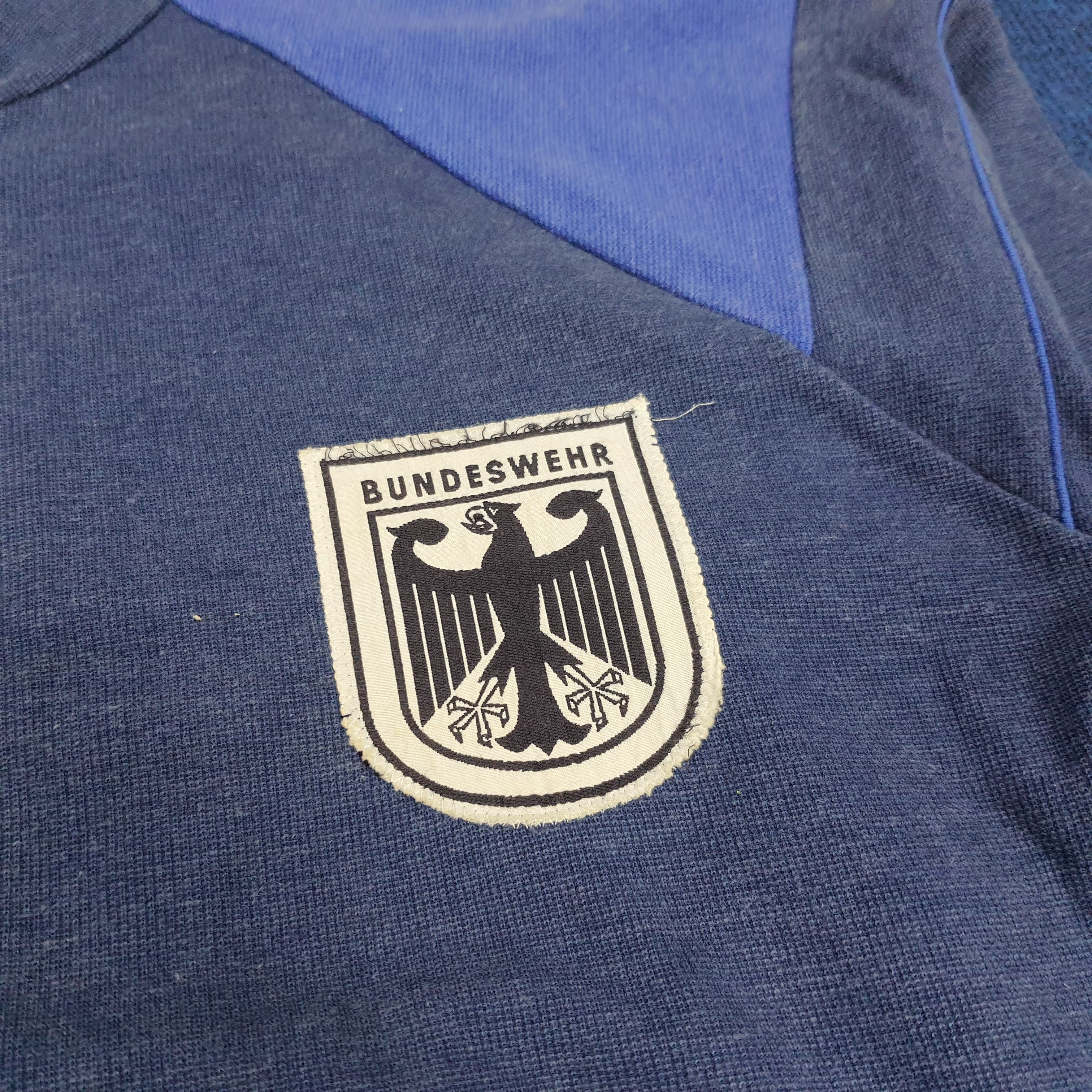 Vintage Vintage Bundeswehr Germany Armed Force Zipper Sweatshirts Size US S / EU 44-46 / 1 - 2 Thumbnail