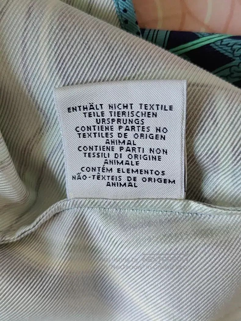 Hermes Hermes Silk dress with all-over logo, 100% silk Size XS / US 0-2 / IT 36-38 - 5 Thumbnail