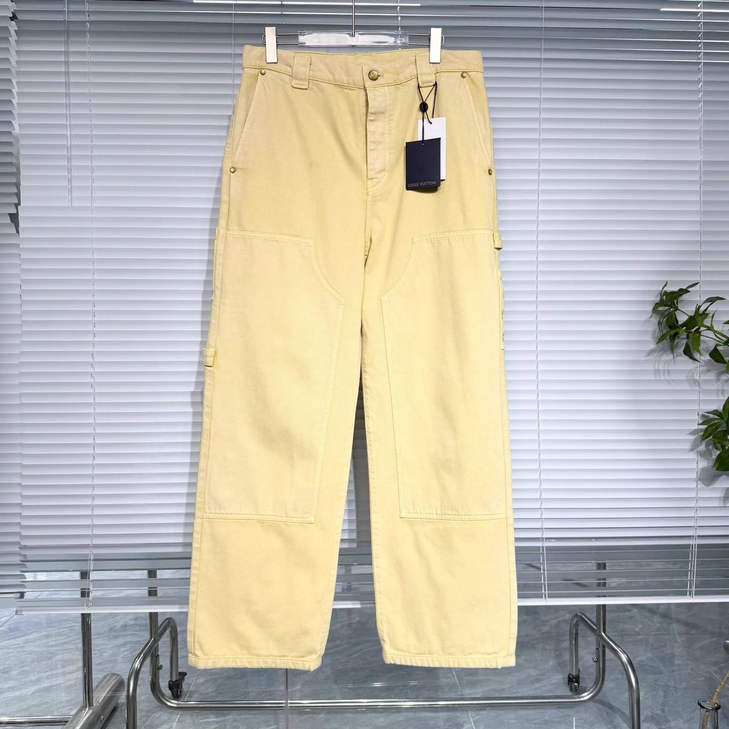 Louis Vuitton LV Yellow Embroidered Logo Straight Work Pants 32 Size US 32 / EU 48 - 1 Thumbnail
