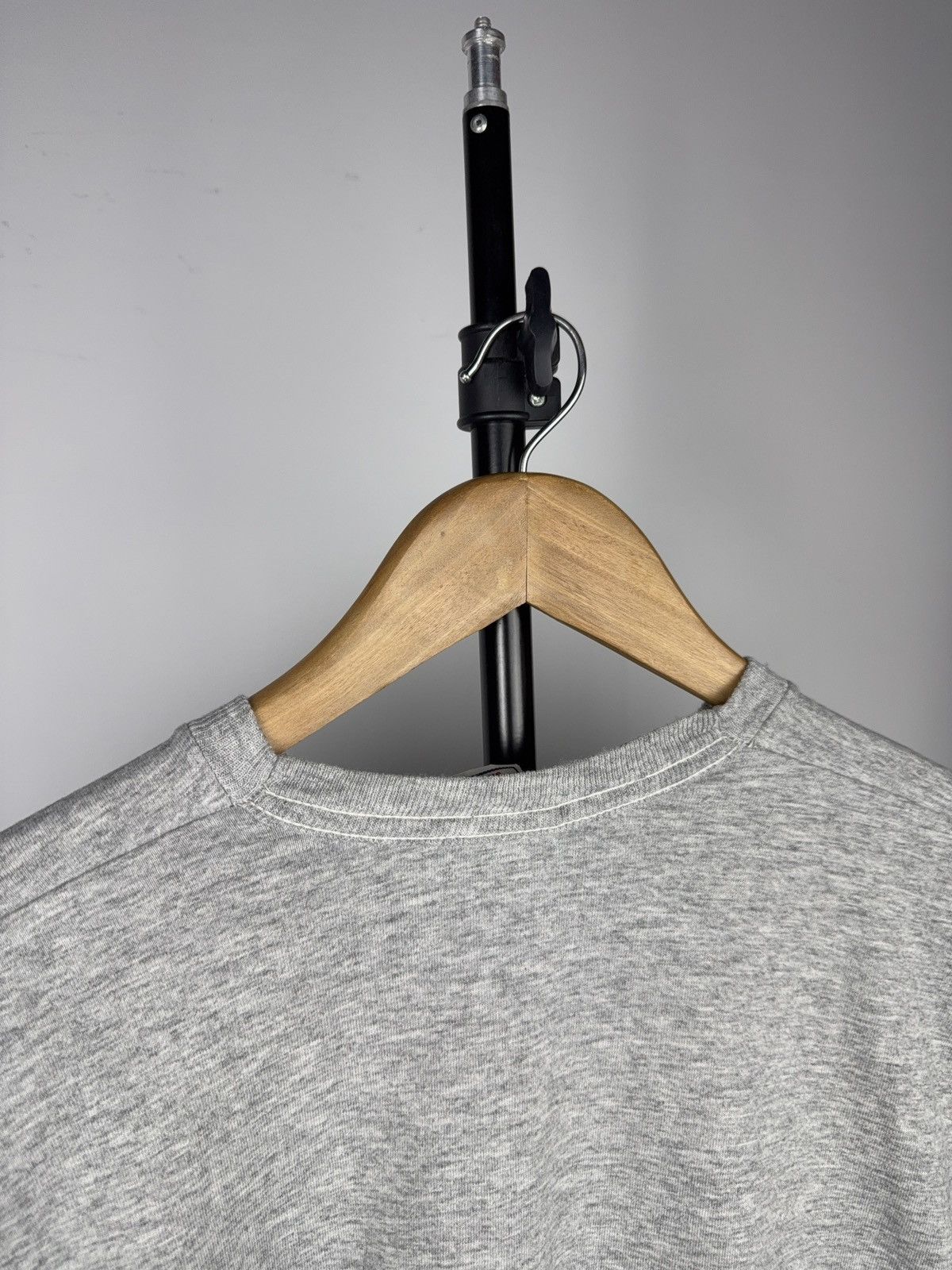 Levi's 90s Levi’s USA Grey Varsity Arch Logo T-Shirt Casual Basic Size US S / EU 44-46 / 1 - 13 Thumbnail