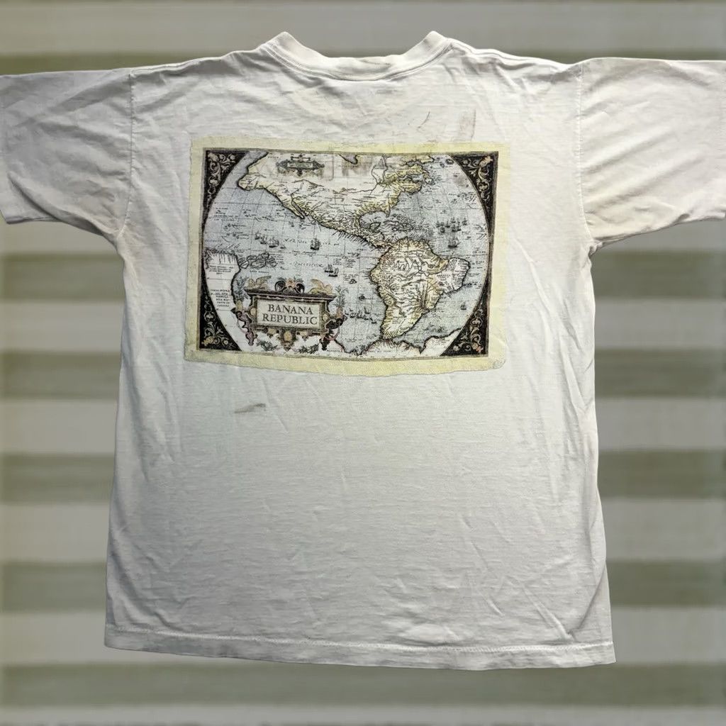 トップス 90s Banana Republic Map Iguana T Banana Republic Vtg 90' BANANA REPUBLIC OCEANICA Maps Iguana Tee