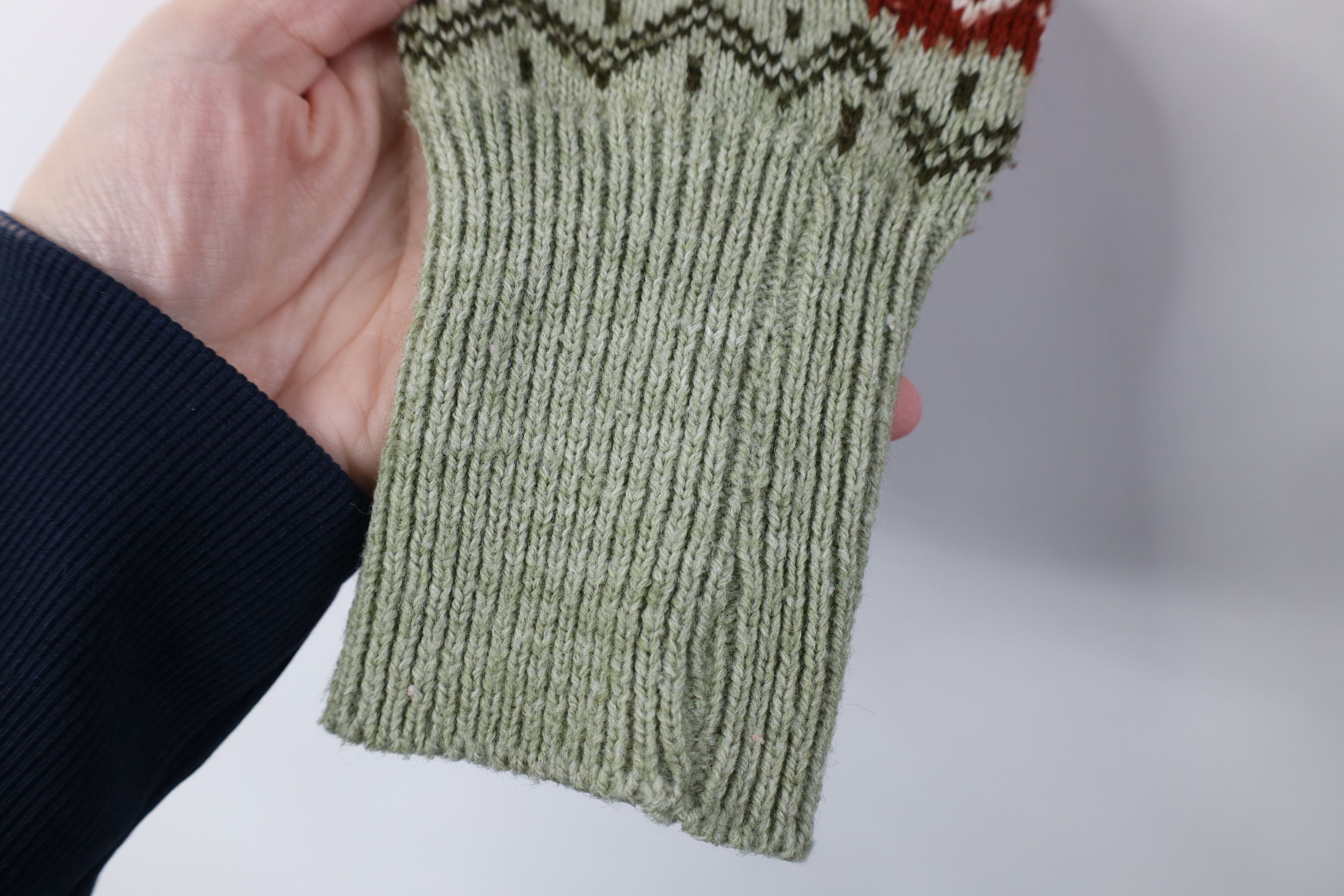 Vintage Vintage 70s Streetwear Rainbow Fair Isle Crewneck Sweater Size XS / US 0-2 / IT 36-38 - 5 Thumbnail