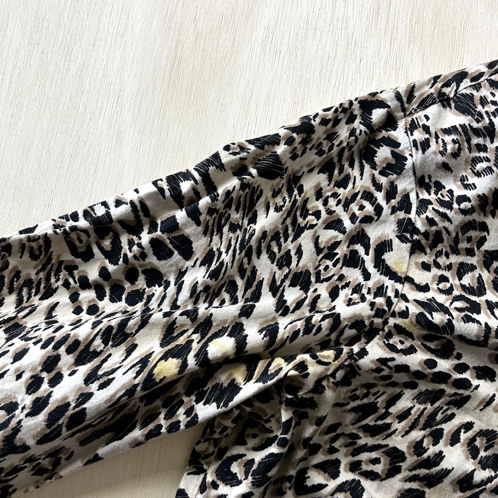 Vintage VINTAGE Y2K 212 Collection Button Up Shirt Womens 2X Brown Leopard Animal Print Shirt Size XXL / US 16-18 / IT 52-54 - 4 Thumbnail