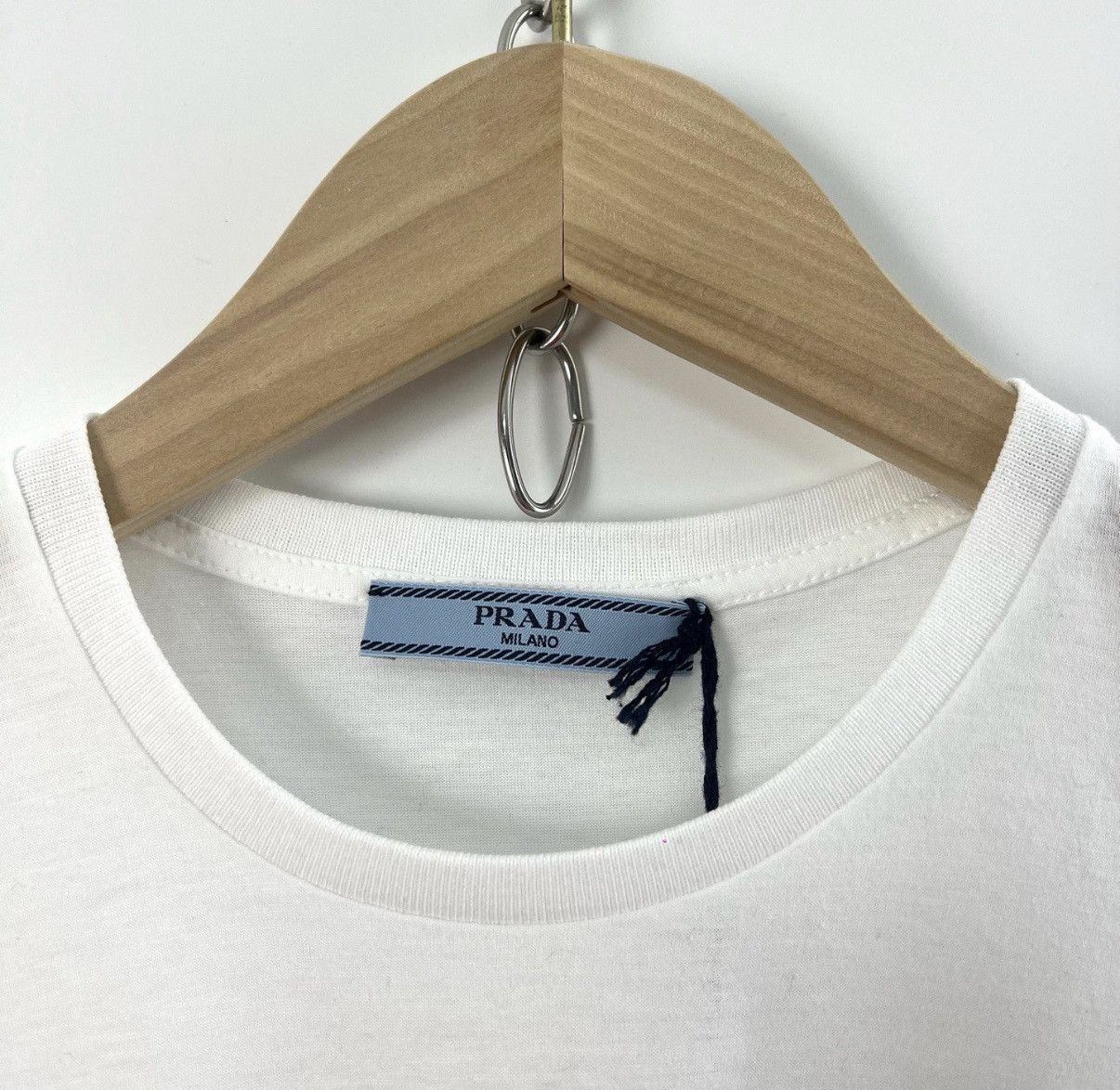 Prada PRADA / Classic Solid White Crew Neck Short Sleeve K12 Size US M / EU 48-50 / 2 - 2 Thumbnail