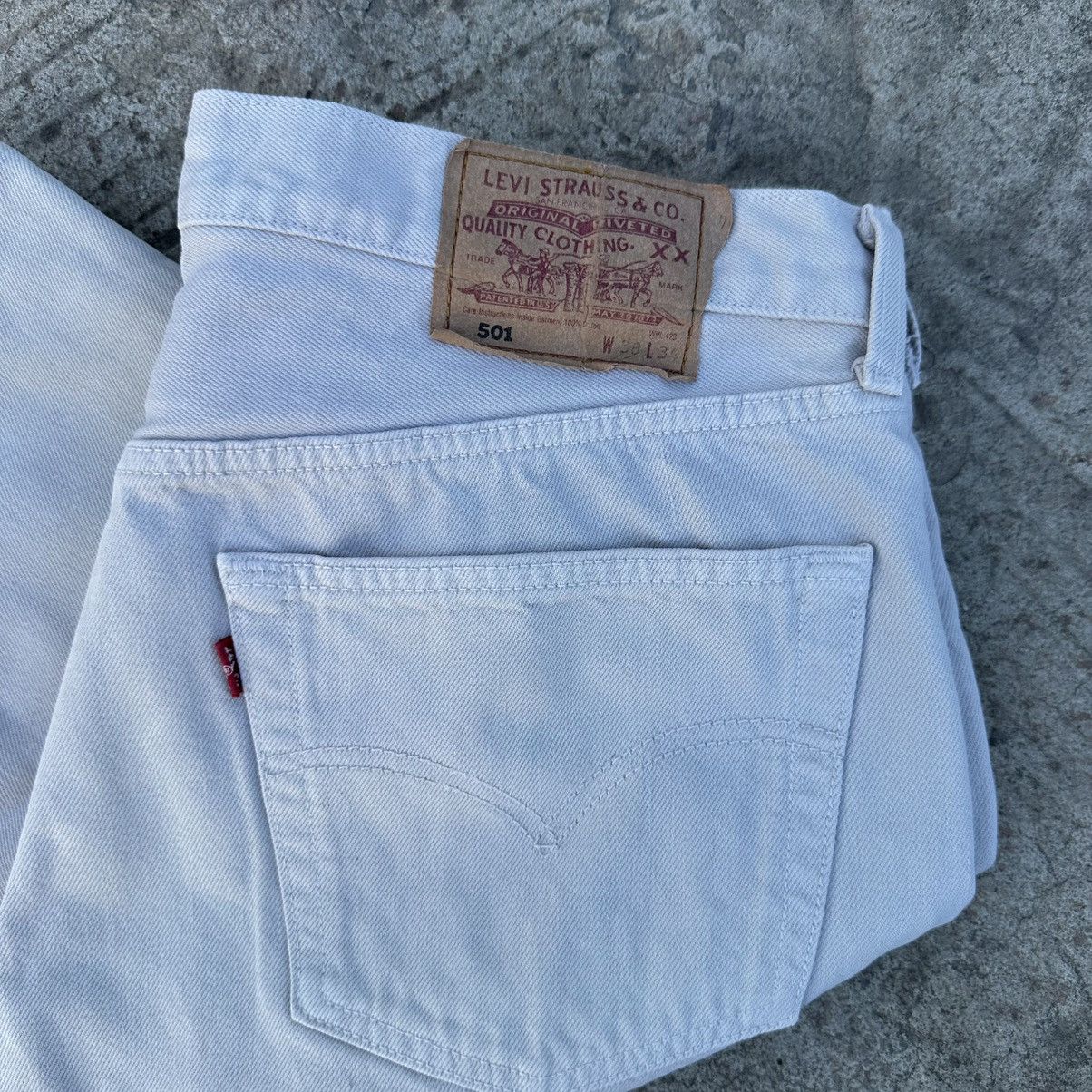 Levi's Vintage Clothing Vintage Japanese Style Levi’s Shorts Denim 501 W38/34 00s Size US 38 / EU 54 - 5 Thumbnail