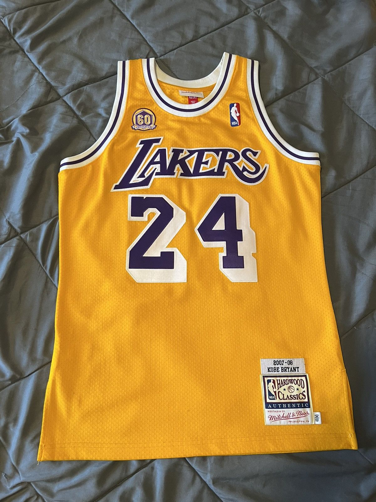 Mitchell & Ness × NBA Kobe Bryant authentic Mitchell and ness jersey Size US M / EU 48-50 / 2 - 1 Thumbnail