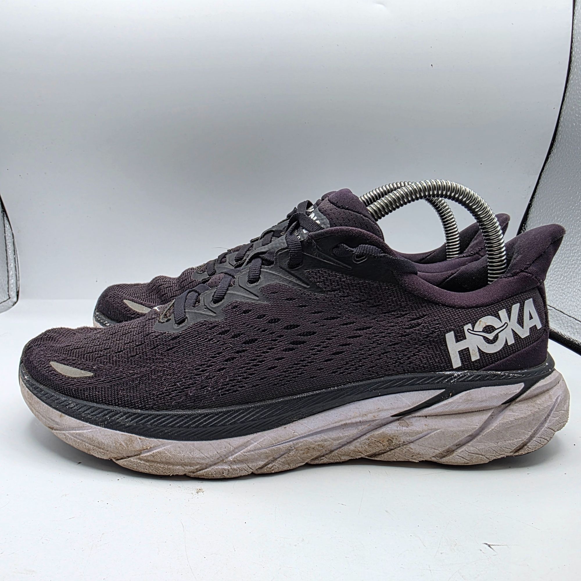 Hoka Hoka One One Clifton 8 Womens 9 B Black Athletic Shoes Runni Size US 9 / IT 39 - 13 Thumbnail