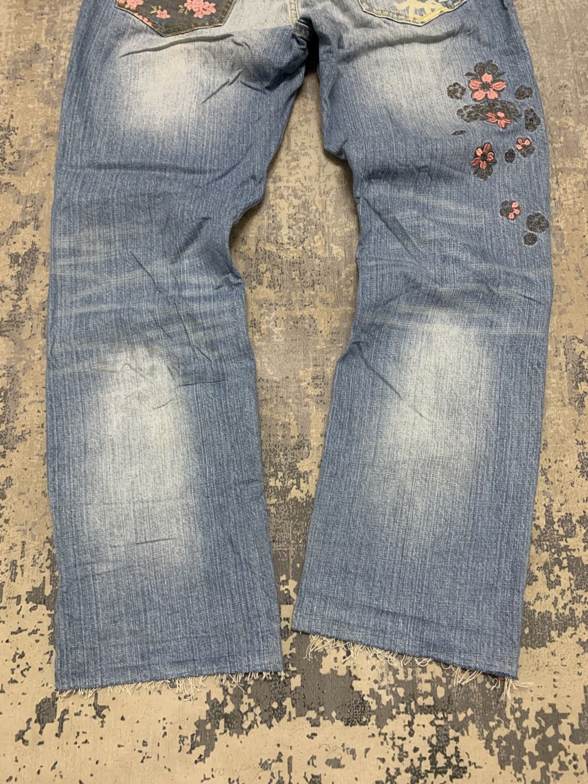 Japanese Brand Rare Namitatsu Japanese Embroidered Sakura Sukajan Denim Size US 33 - 9 Thumbnail