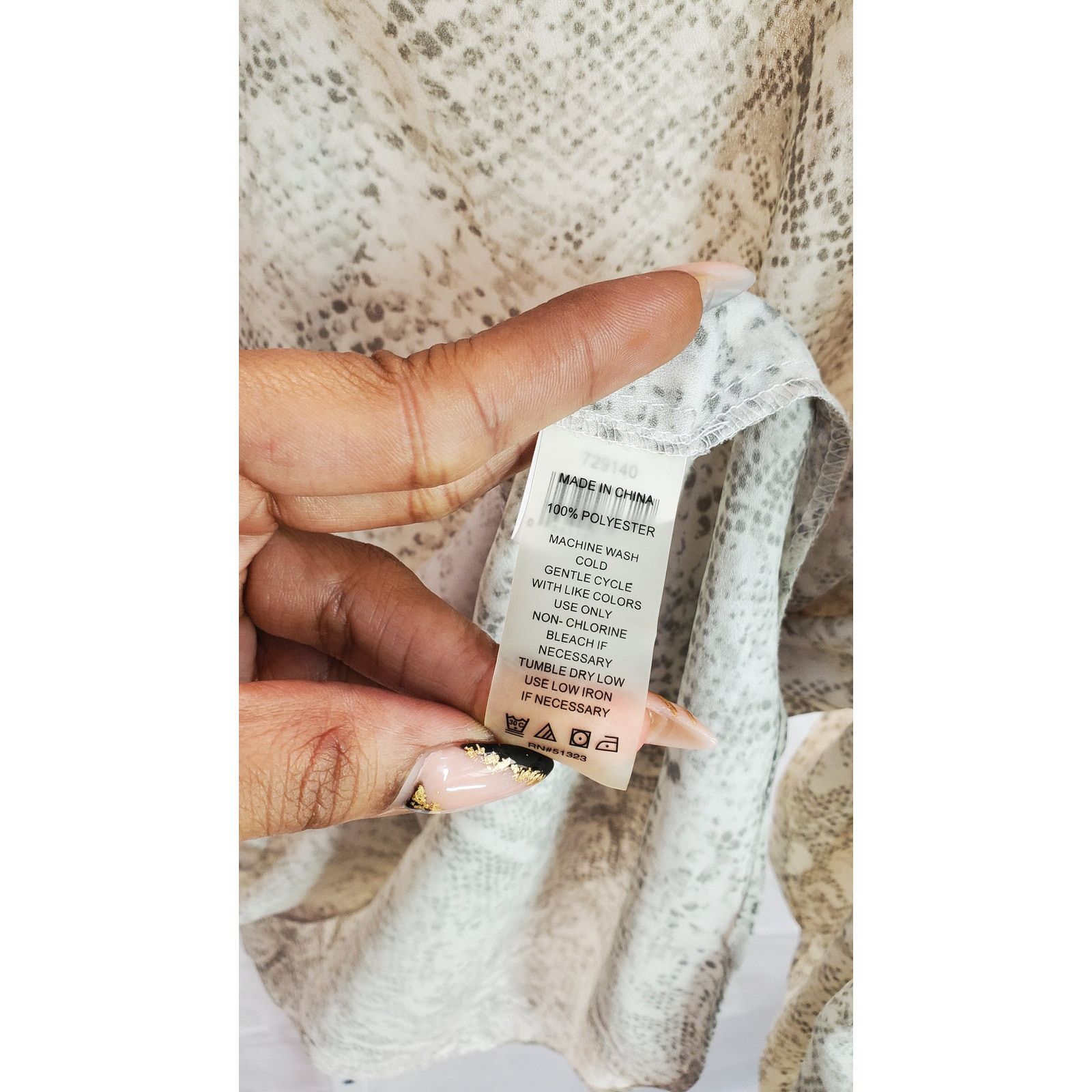 Other Chaus Gray Snake Print Roll Tab Blouse XL Size XL / US 12-14 / IT 48-50 - 7 Thumbnail