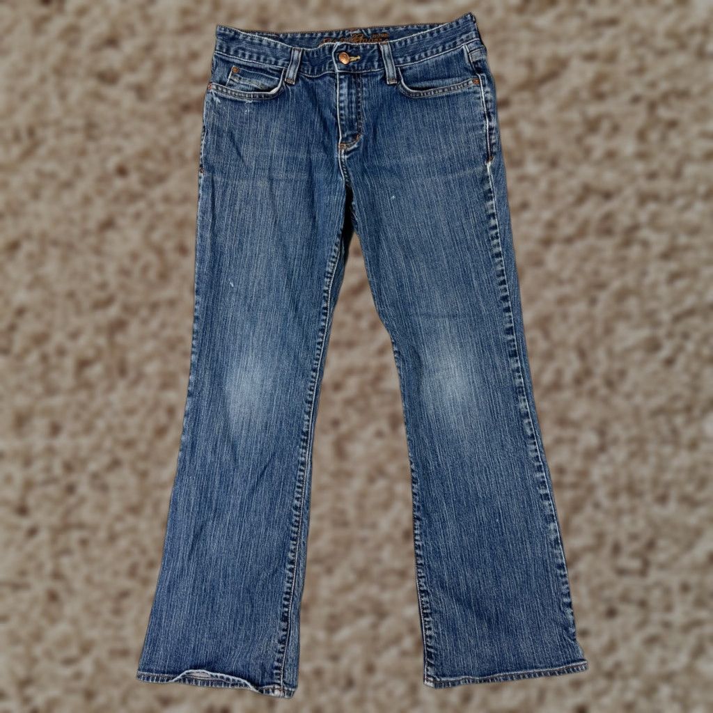 Eddie Bauer Eddie Bauer Jeans Womens 6 Blue Denim Bootcut Mid Rise Cotton Blend 26x27 Adult Regular Navy Mens Women Girls Size 28" / US 6 / IT 42 - 1 Thumbnail