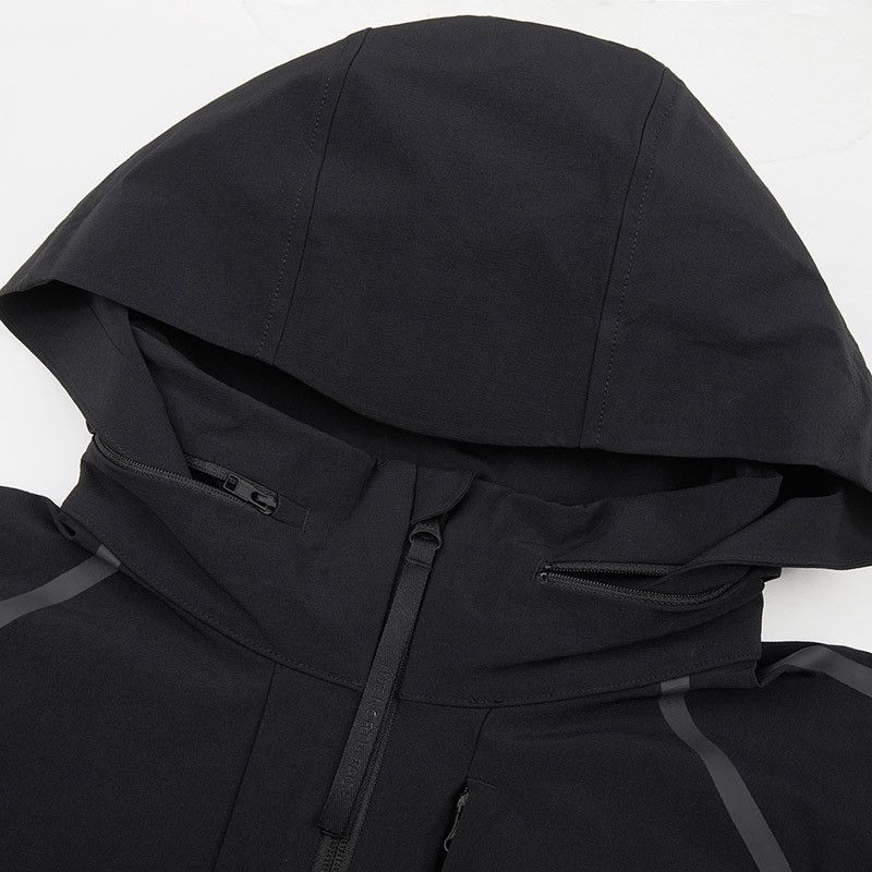 Kazuki Kuraishi × The North Face Urban Exploration UNISEX A-LINED WIND JACKET Size US M / EU 48-50 / 2 - 12 Thumbnail