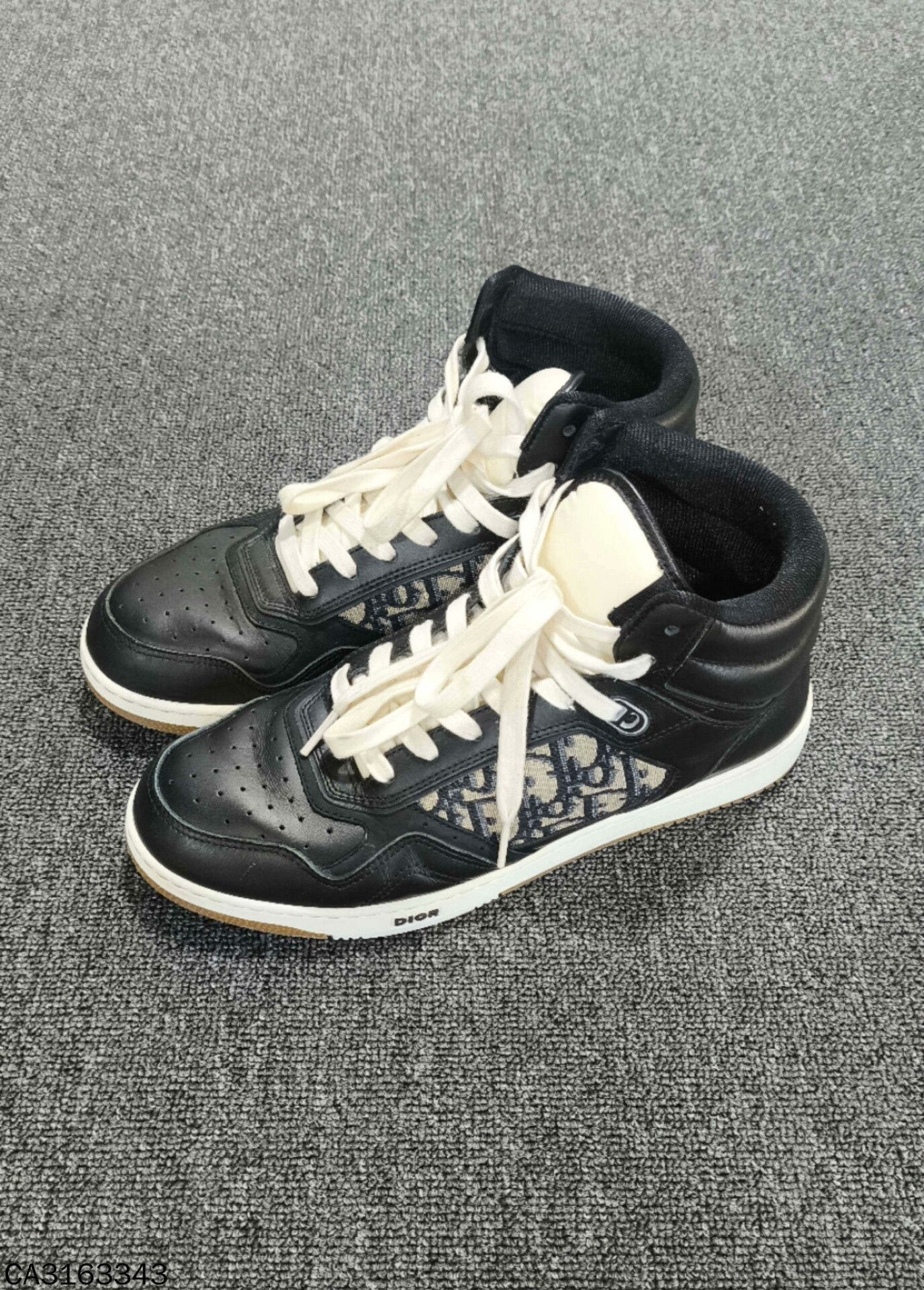 Black High-top B27 Dior Sneakers