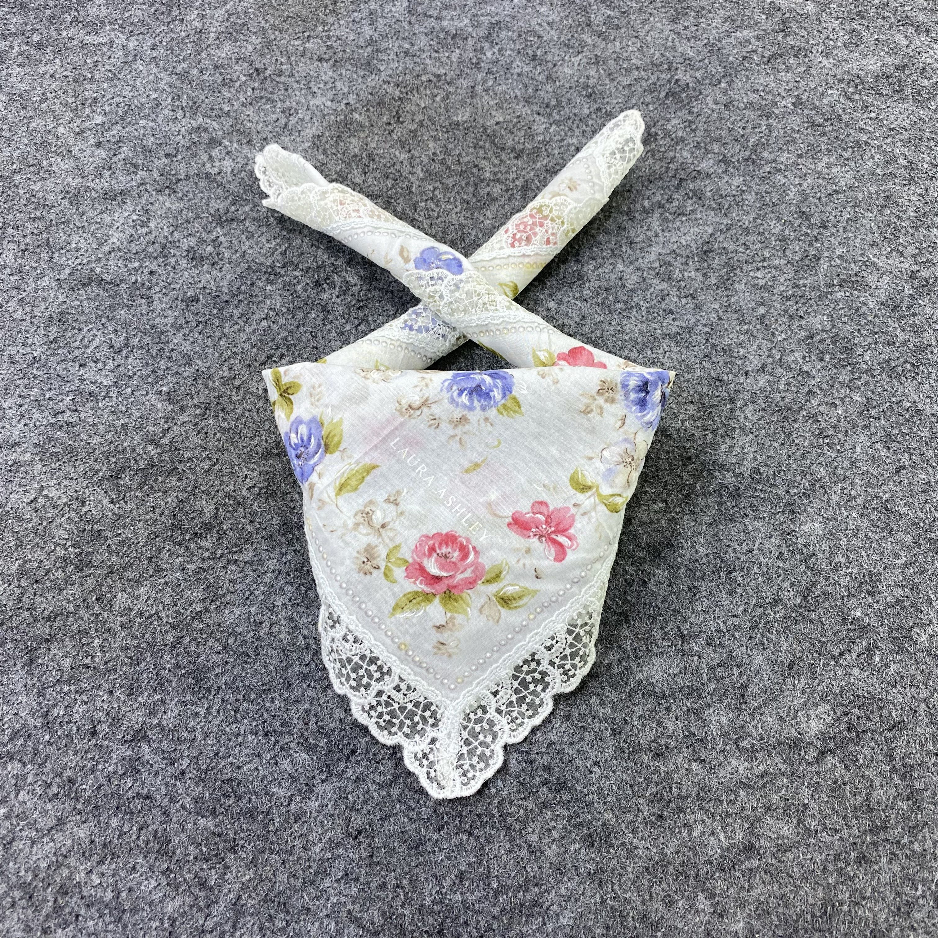 Laura Ashley Laura Ashley Handkerchief / Bandana / Neckerchief-B2200 Size ONE SIZE - 2 Thumbnail