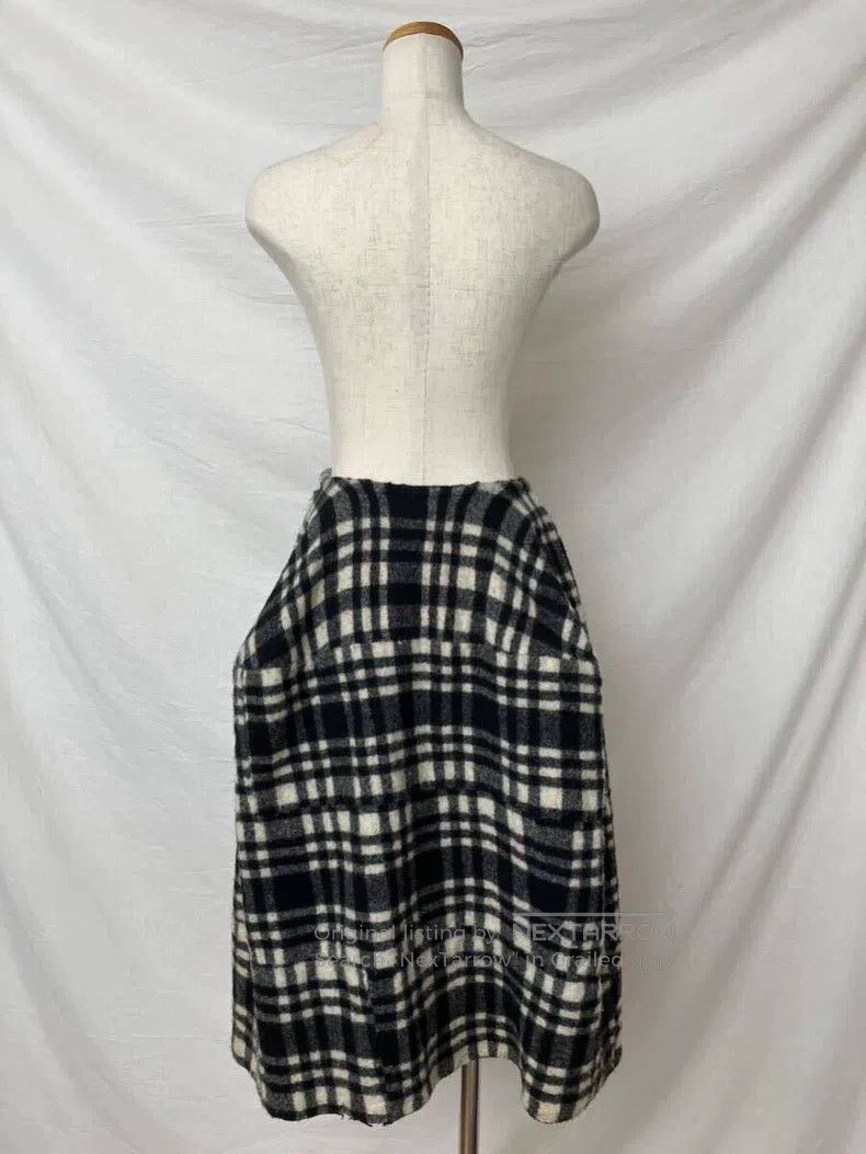 Comme des Garcons Comme Des Garcons size XS Black Plaid Skirt Size 23" - 4 Thumbnail