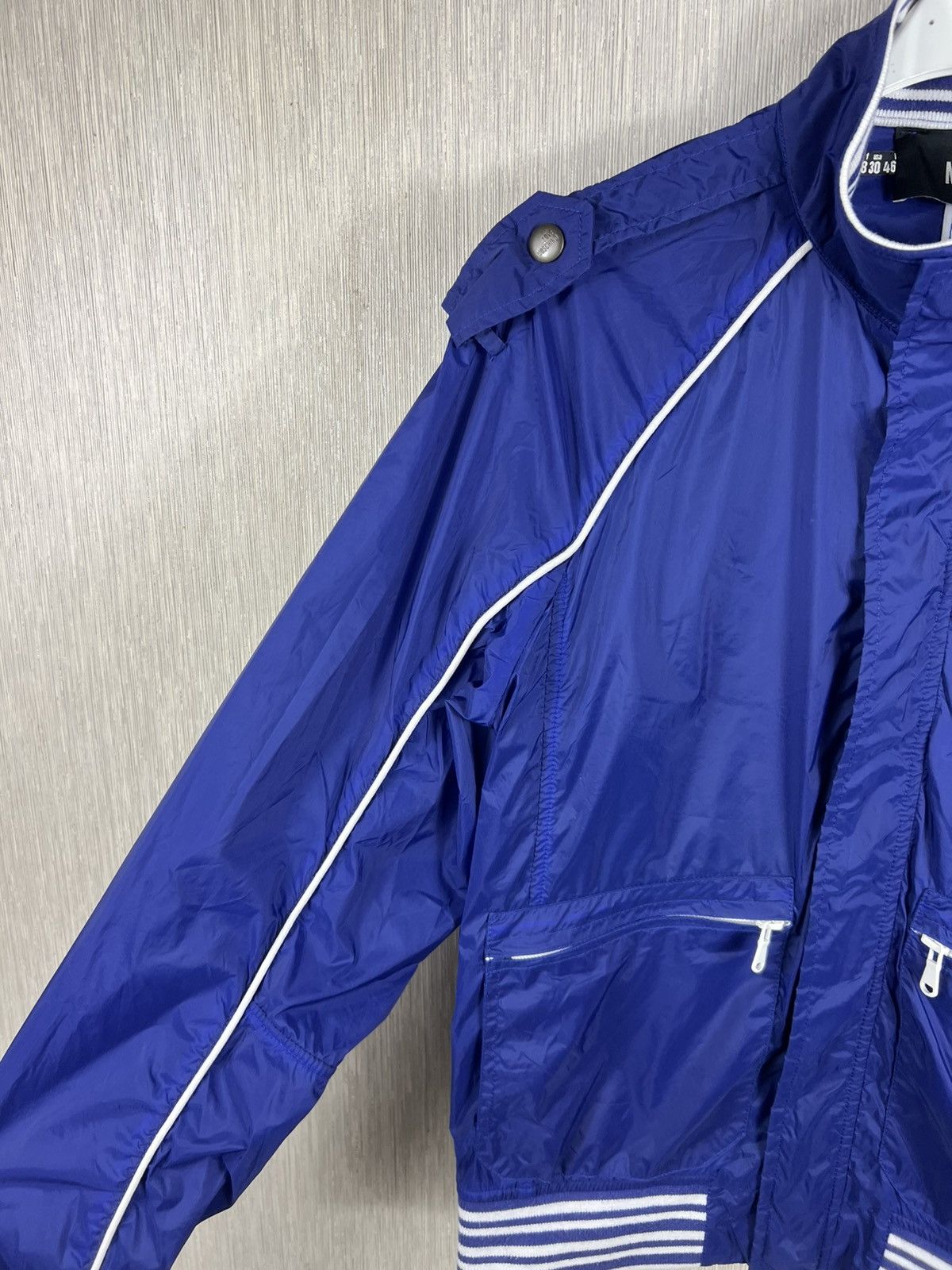 Love Moschino Love Moschino nylon light jacket windbreaker juicy old money Size S / US 4 / IT 40 - 12 Thumbnail