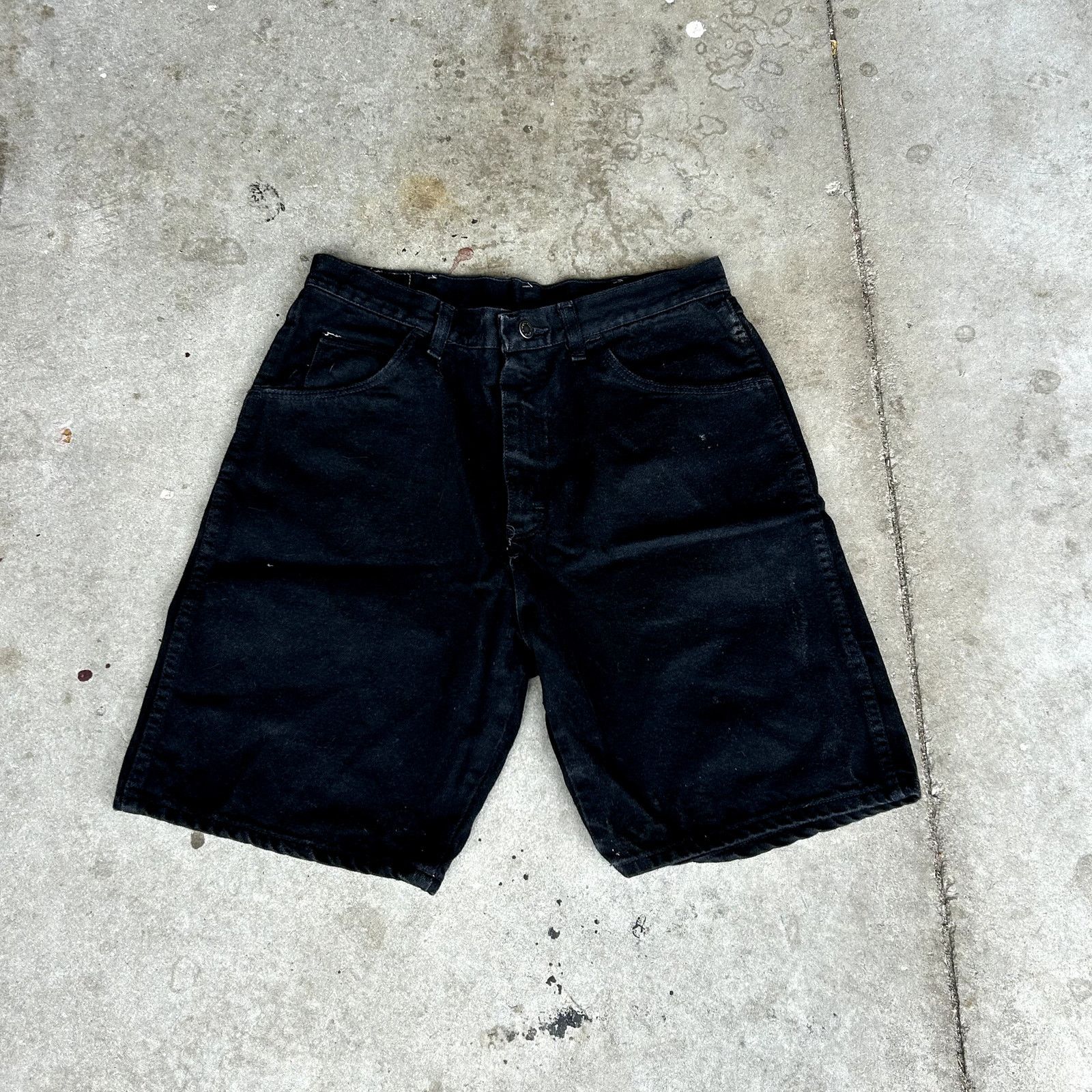 Y2K Black Wrangler Jorts