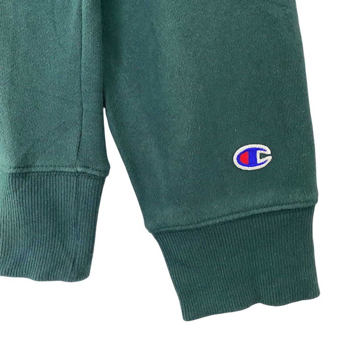 Vintage Vintage Champion Crewneck Sweatshirt Green Size S Size US S / EU 44-46 / 1 - 4 Thumbnail