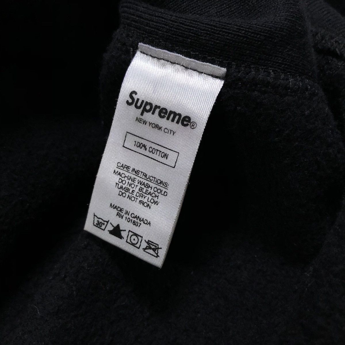 Supreme FW17 Supreme Neon Box Logo Size US L / EU 52-54 / 3 - 10 Thumbnail