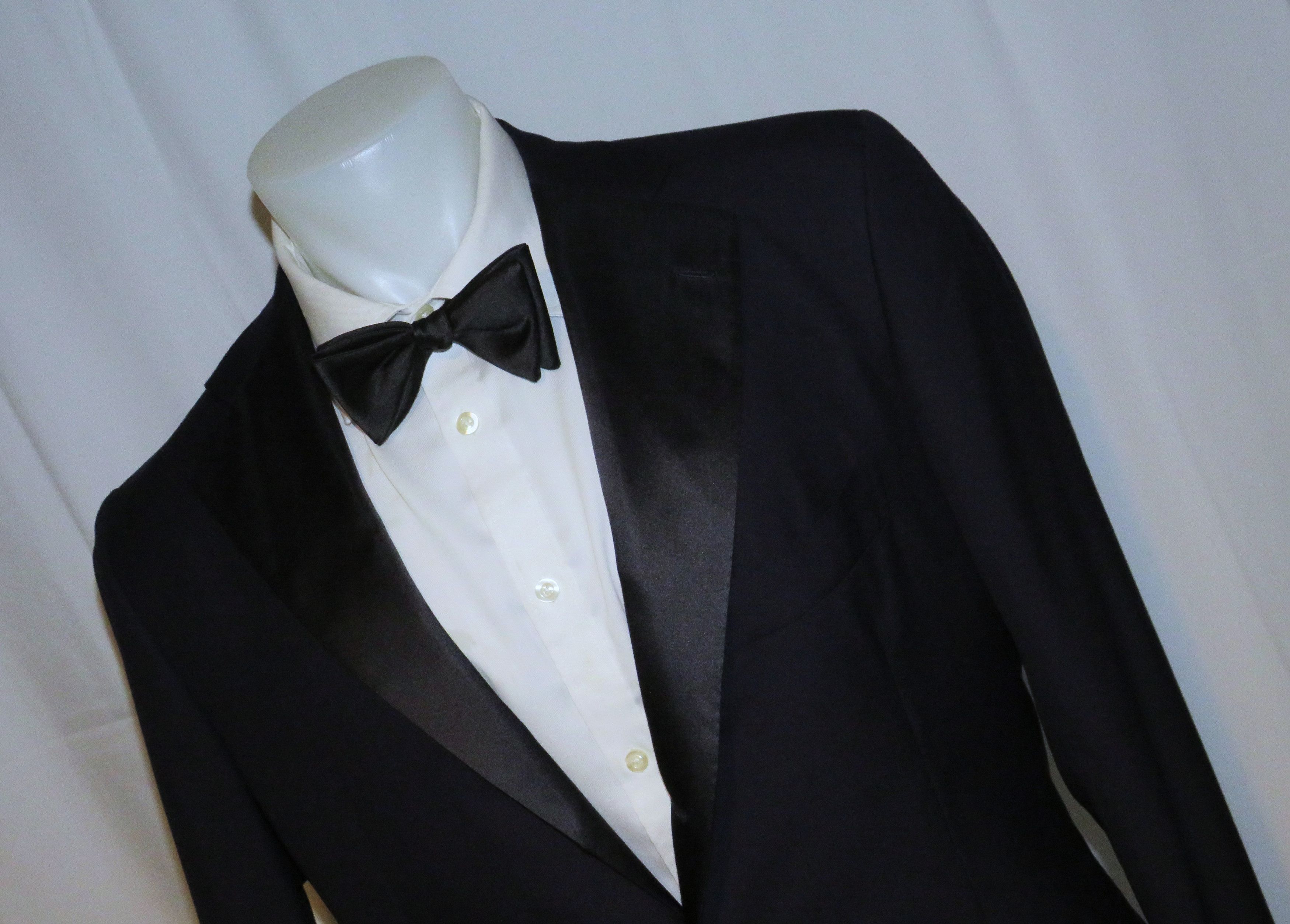 Cesare Attolini Cashmere Blend Navy Barethea Three Roll Two Tuxedo 44R Size 44R - 6 Thumbnail