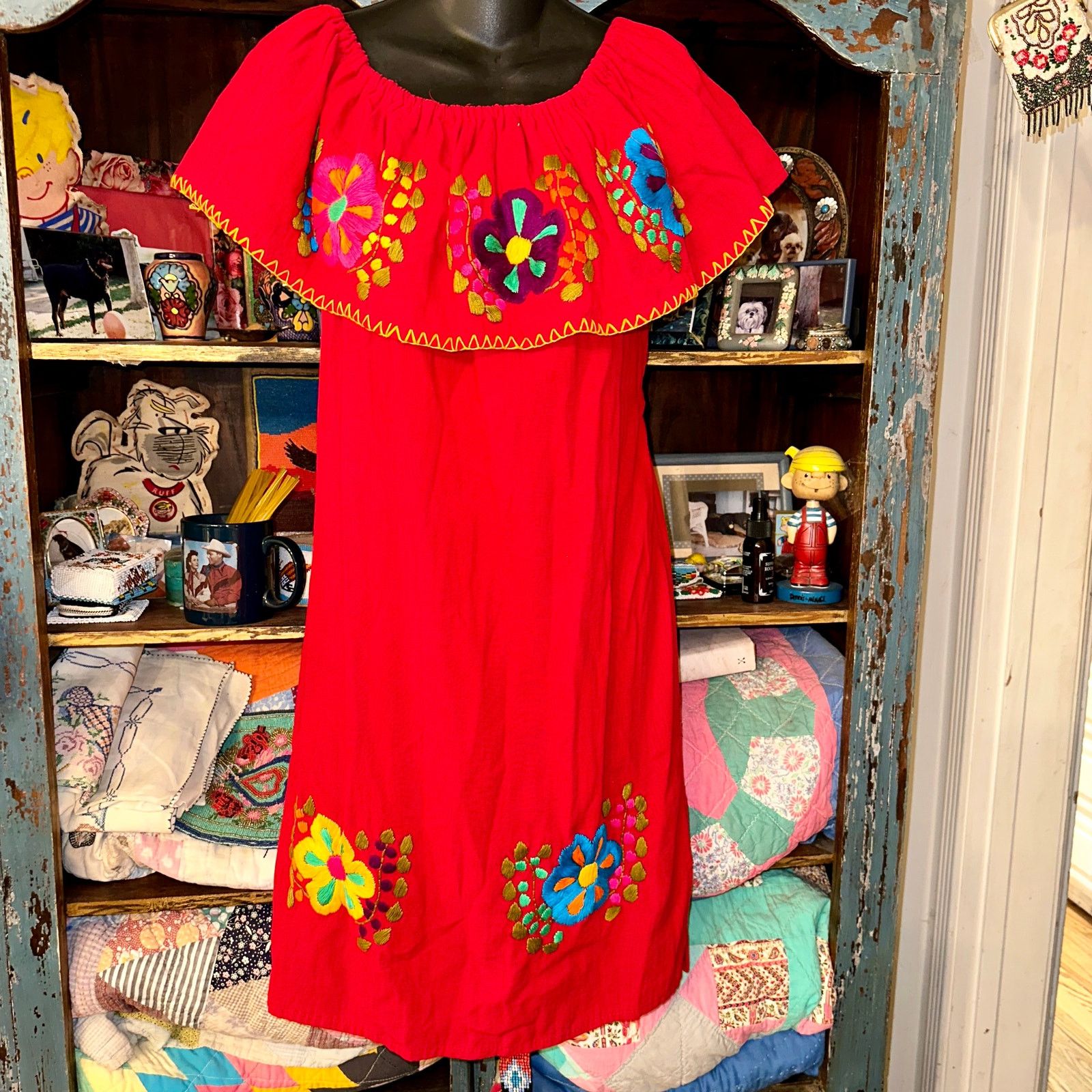VINTAGE RED EMBROIDERED PEASANT DRESS - ADJUSTABLE TIE BACK