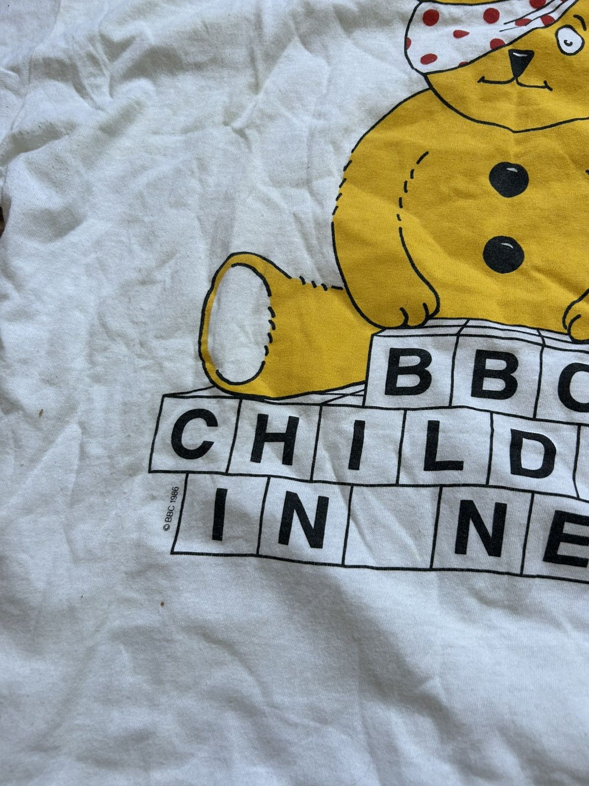 Vintage 1986 BBC Children In Need Sick Bear Promo T-shirt Size US XL / EU 56 / 4 - 4 Thumbnail