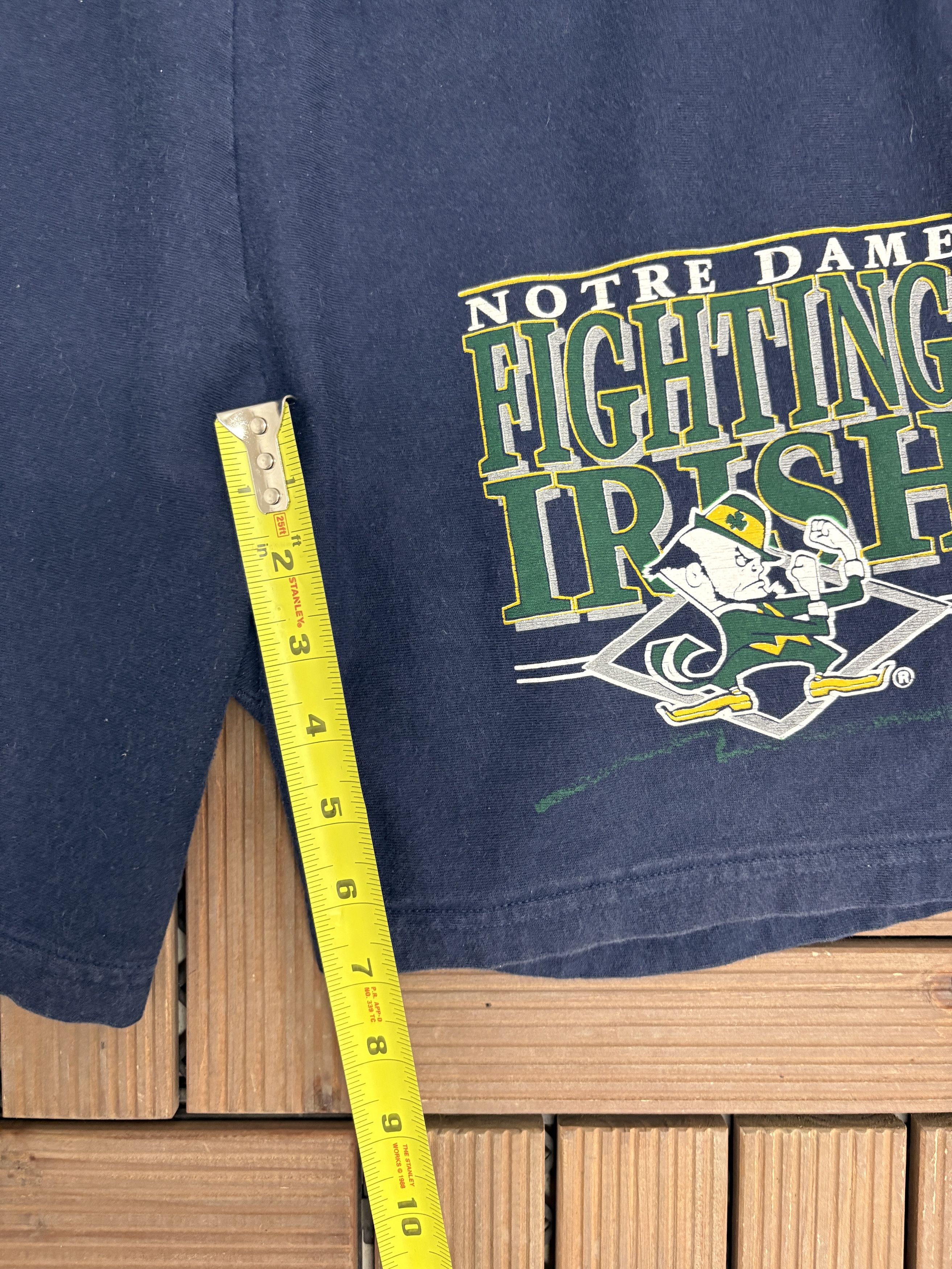 Vintage Notre Dame Fighting Irish Vintage Made in USA Sweat Shorts Size US 28 / EU 44 - 7 Thumbnail