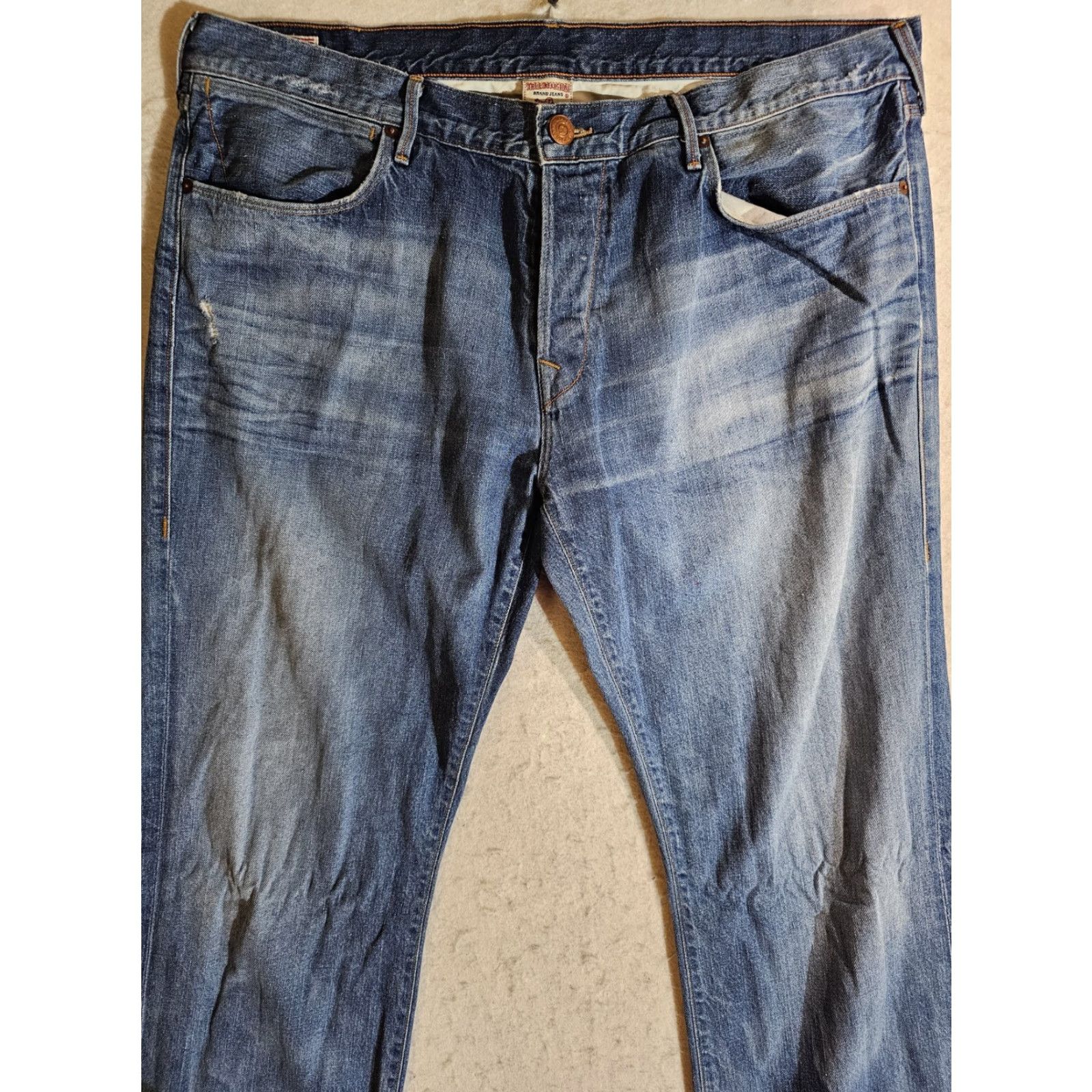 True Religion True Religion Classic Button Fly Jeans Straight Leg Distressed Men's 40x34 Size US 40 / EU 56 - 2 Thumbnail