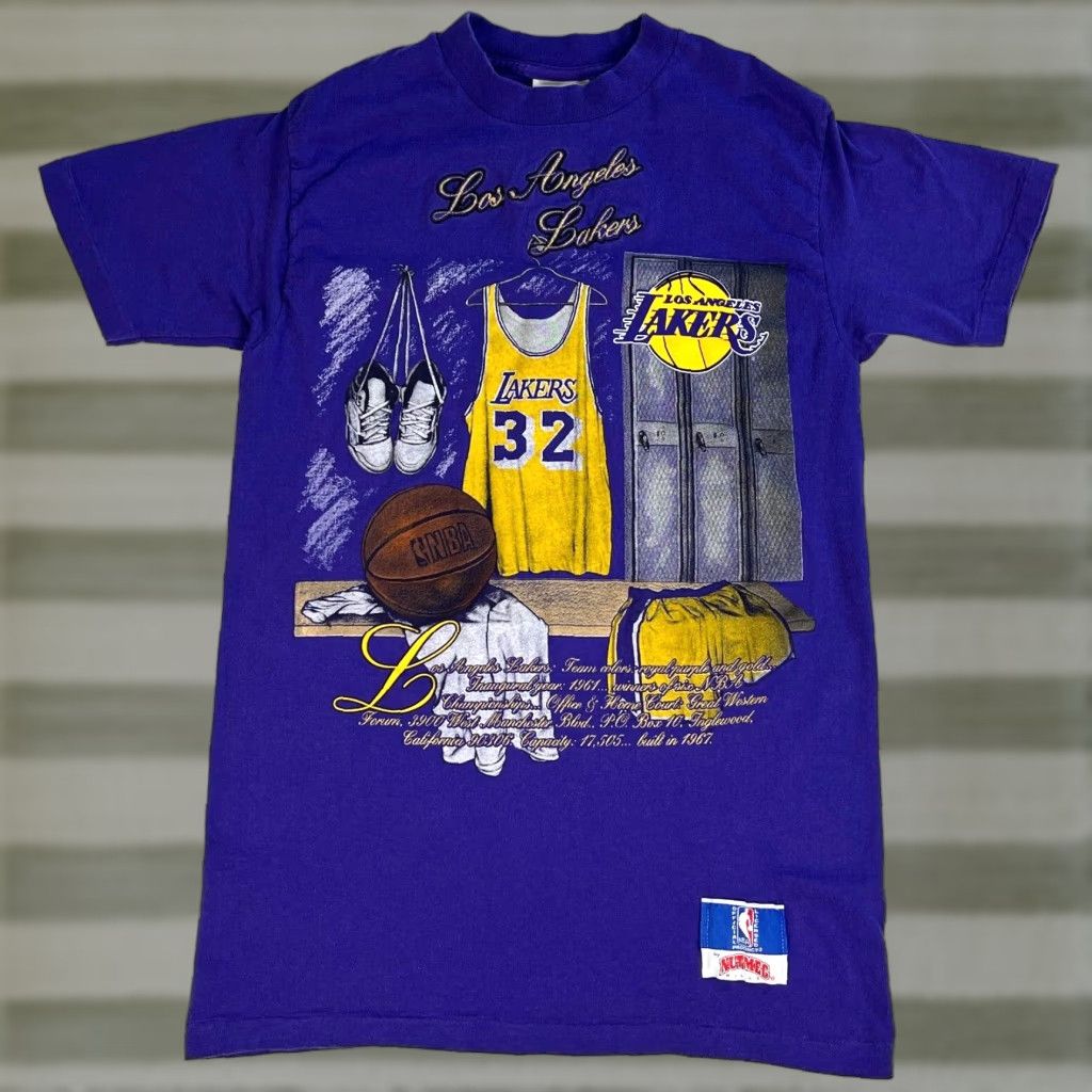 Nutmeg VINTAGE Men's 90s Lakers T-Shirt Nutmeg Made in USA Purple Size M Crew Neck Short Sleeve Cotton Size US M / EU 48-50 / 2 - 1 Thumbnail
