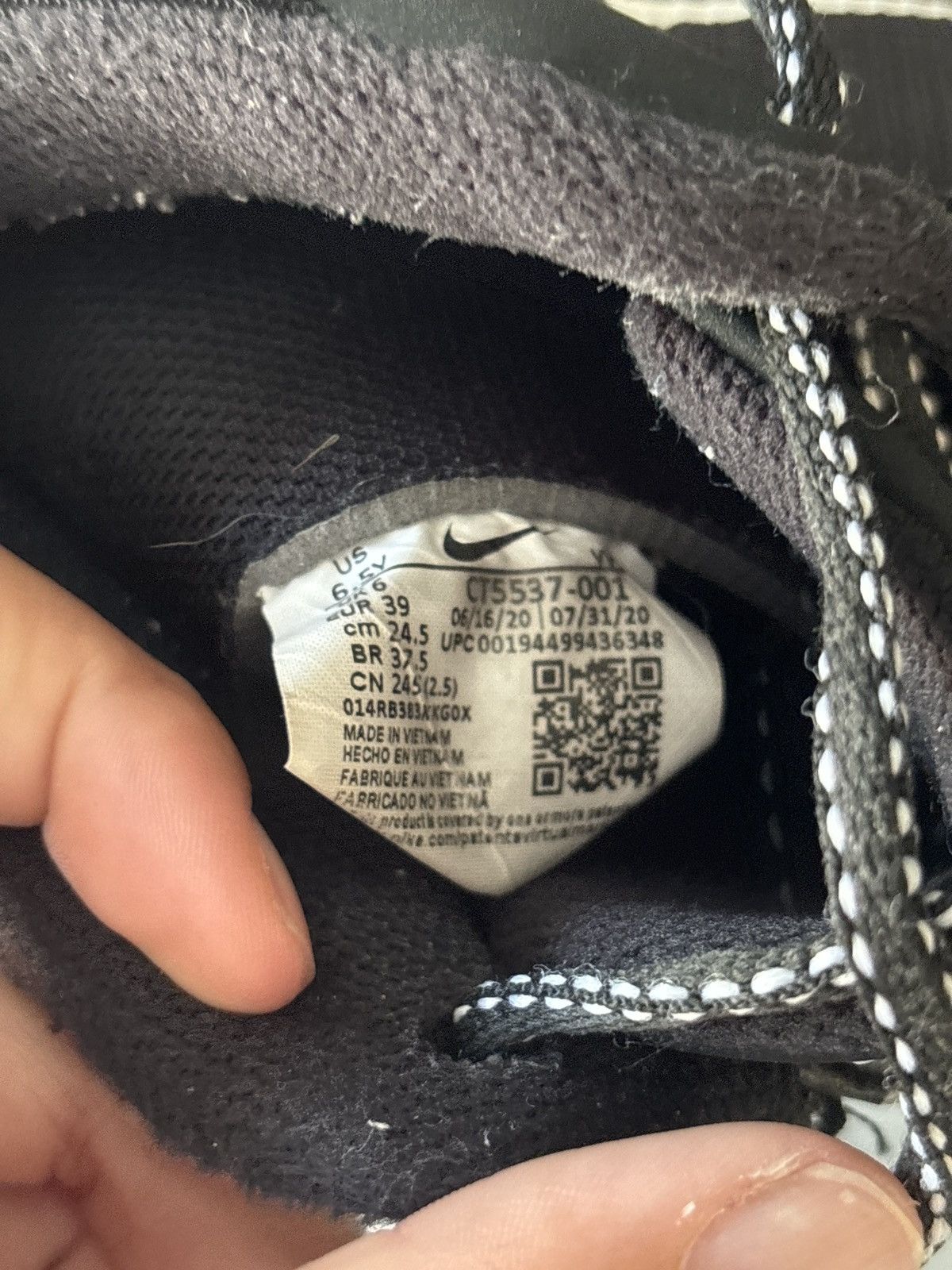 Nike Kyrie Flytrap 4 Black White GS 6.5Y Used GS No Box Size US 6.5 / EU 39-40 - 7 Thumbnail