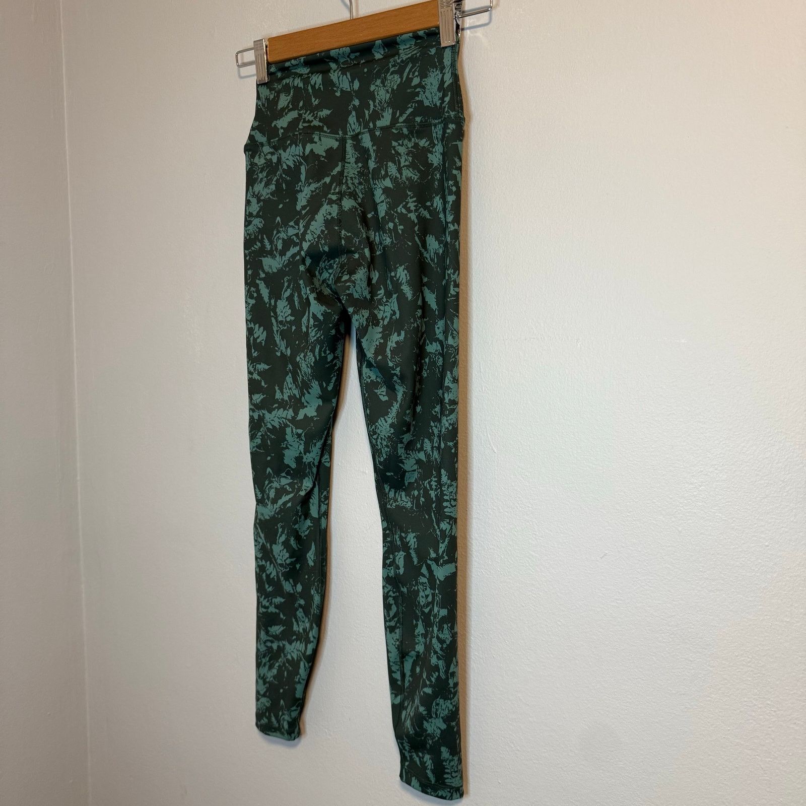 Nike Nike One Green High Rise Leggings 7/8 Women’s Size S New NWT Size 26" / US 2 / IT 38 - 11 Thumbnail