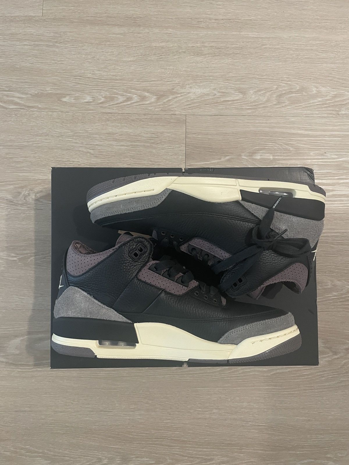 A Ma Maniere × Jordan Brand × Nike Air Jordan 3’s x A Ma Maniere “What Are You Waiting On” Size US 10.5 / EU 43-44 - 1 Thumbnail