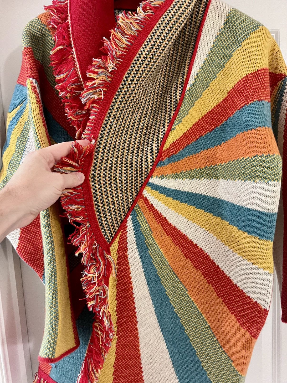 Alanui RARE $3,720 Cashmere Rolling Stones Cardigan Size ONE SIZE - 10 Thumbnail