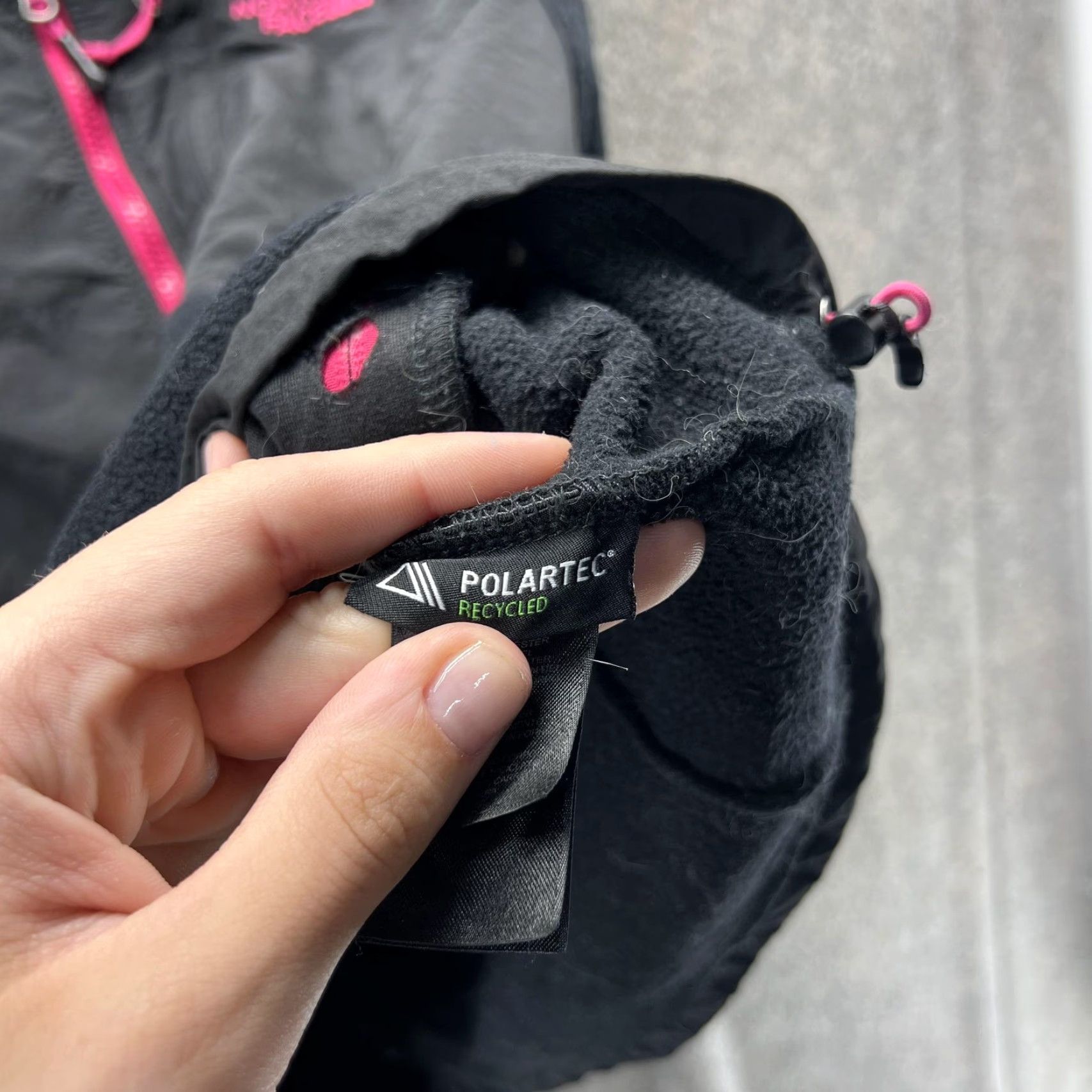 The North Face VINTAGE? The North Face Jacket Womens Medium Black Pink Polartec Fleece Full Zip Size M / US 6-8 / IT 42-44 - 5 Thumbnail
