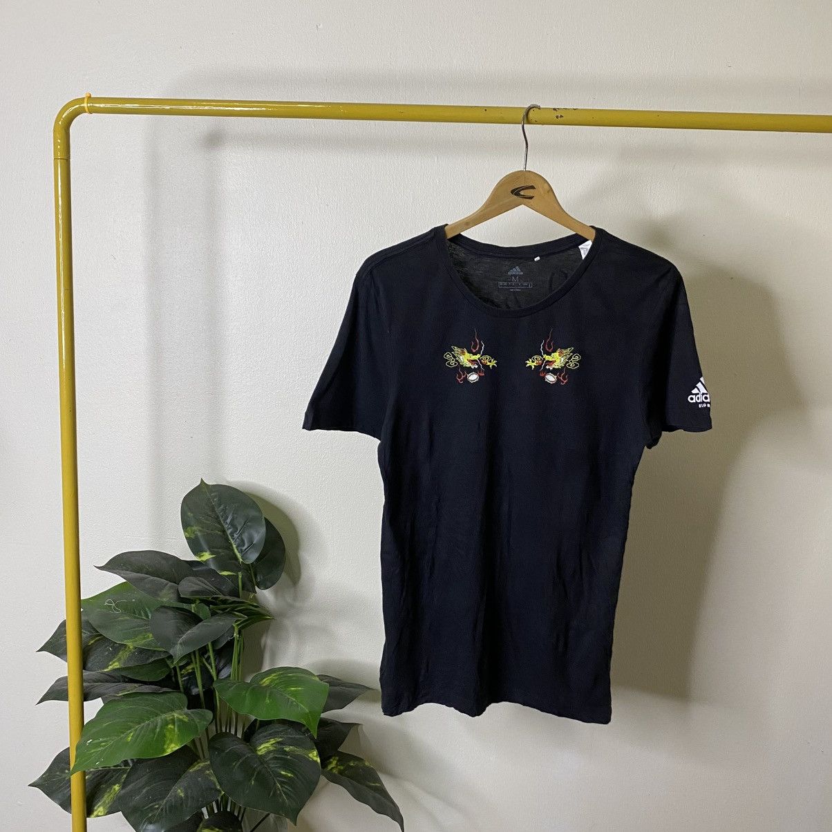 Adidas Y2K Adidas Rugby Japan Sukajan Style T Shirt Size US S / EU 44-46 / 1 - 7 Thumbnail