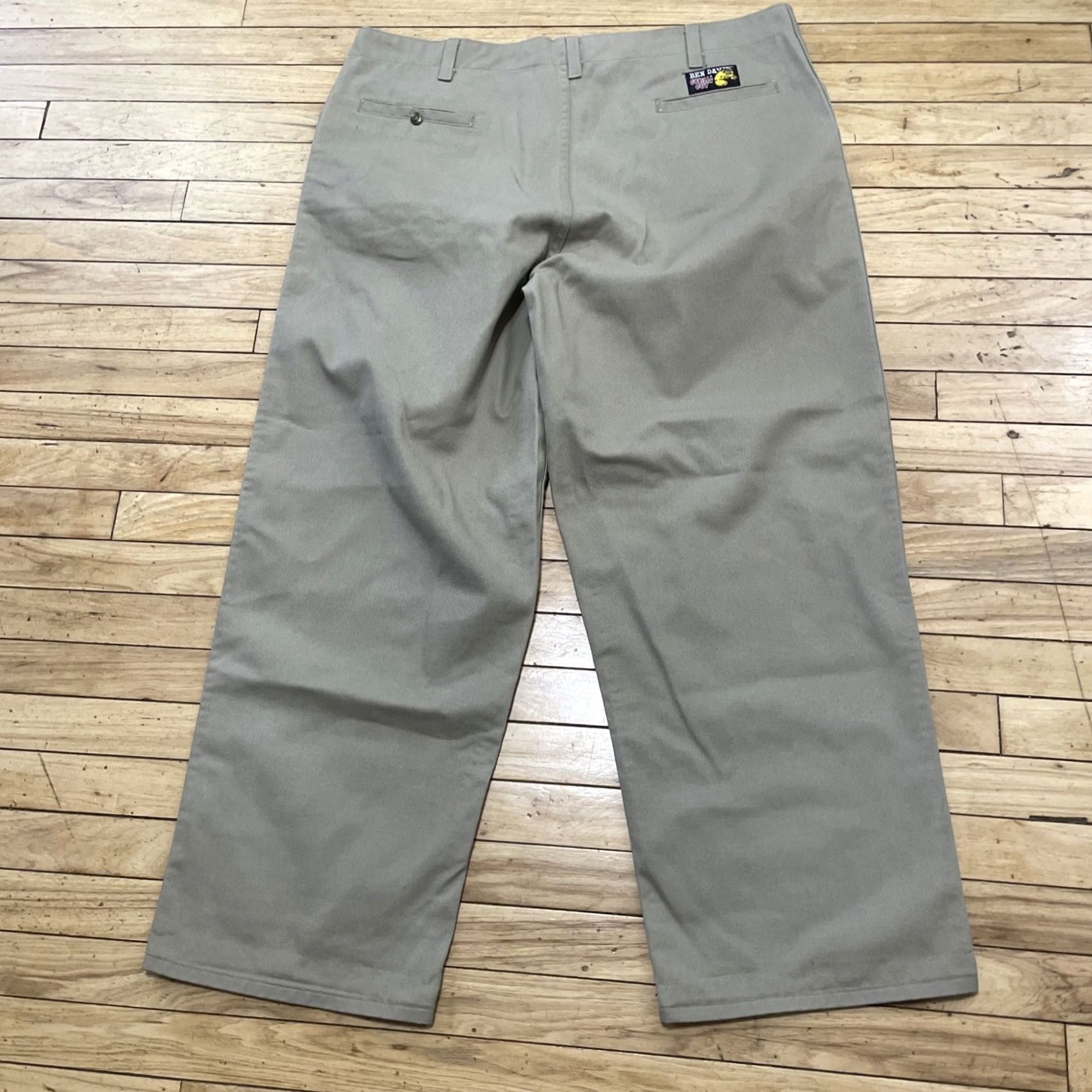 Ben Davis VINTAGE Ben Davis Gorilla Cut Pants Men 44x31 Workwear Pants Khaki Tan Wide-Leg Baggy 90s Chicano Skater Size US 44 / EU 60 - 2 Thumbnail